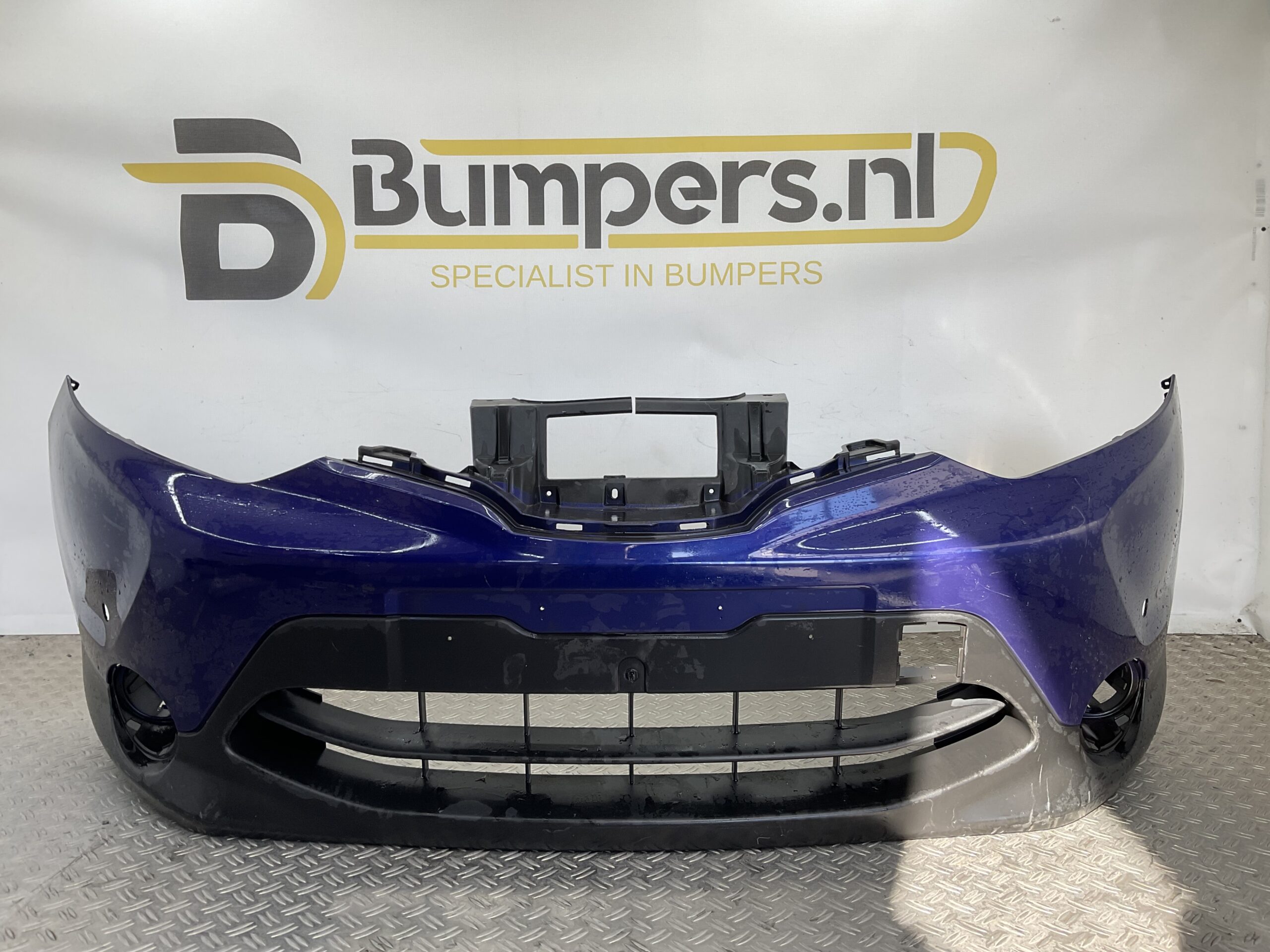 BUMPER Nissan Qashqai 2011-2017 62022BR10H VOORBUMPER G8-18575