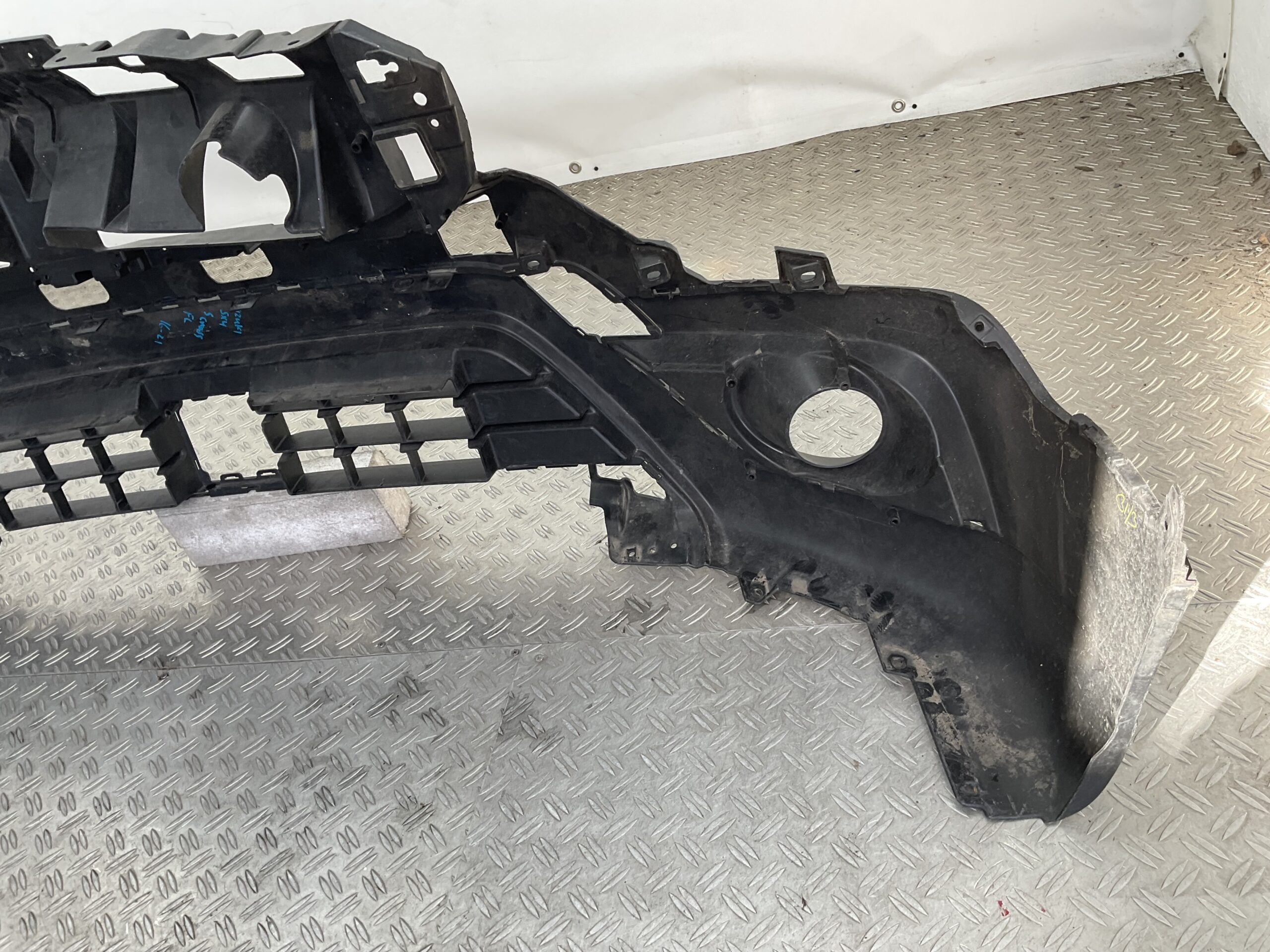 Bumper Suzuki SX4 S-Cross 16-20 71721-64R0 Voorbumper E5-18586