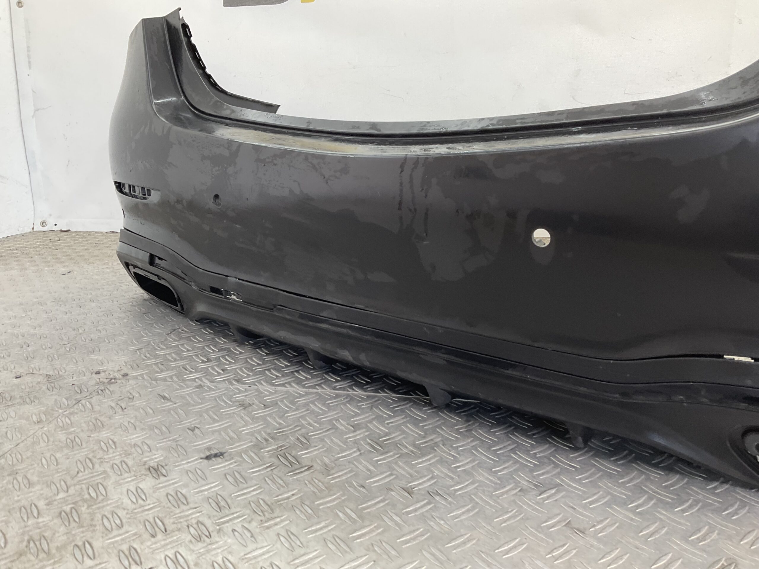 Bumper Mercedes Benz C Klasse W206 AMG 21-25 A2068850703 Achterbumper F2-18588