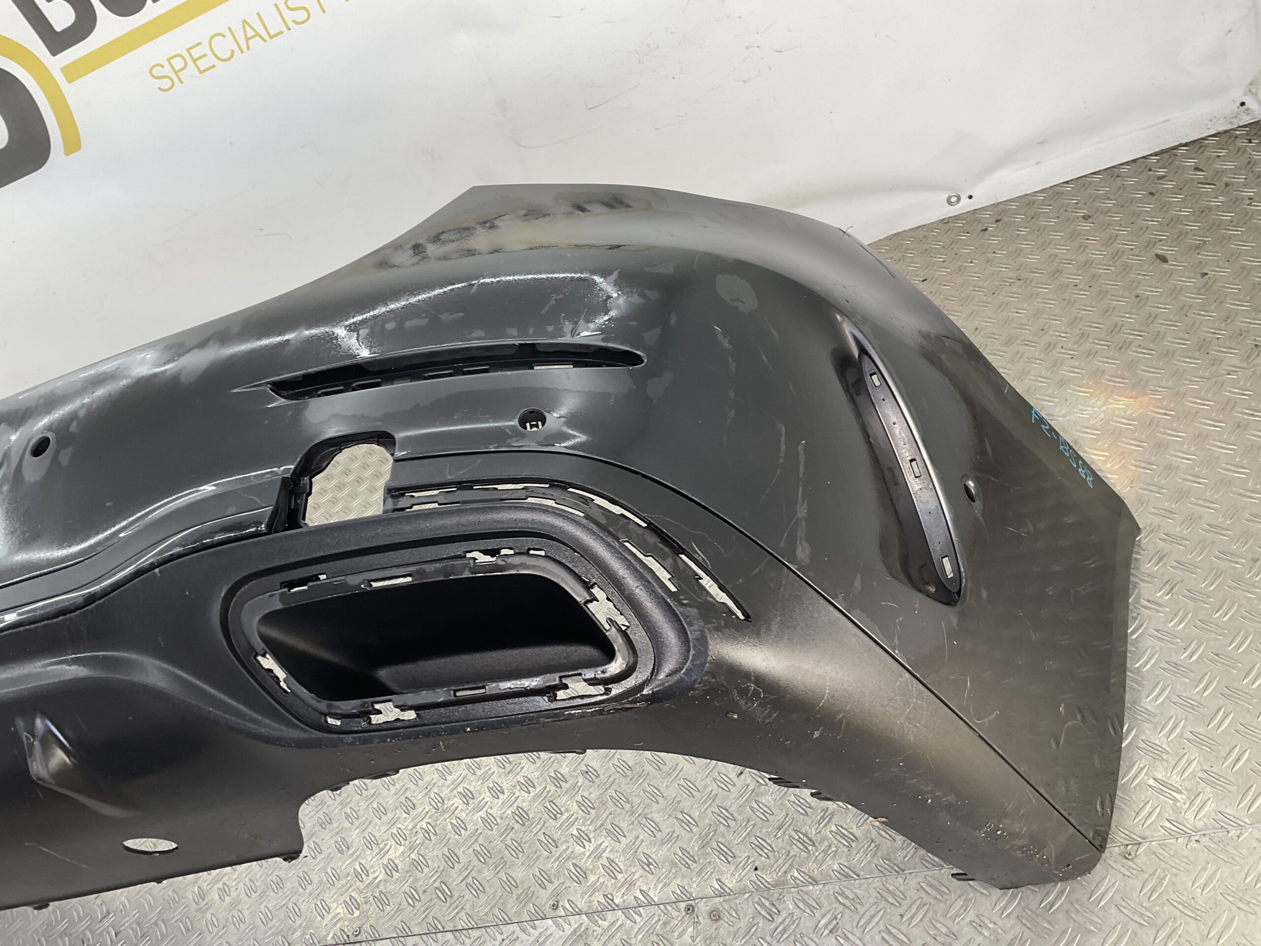 Bumper Mercedes Benz C Klasse W206 AMG 21-25 A2068850703 Achterbumper F2-18588