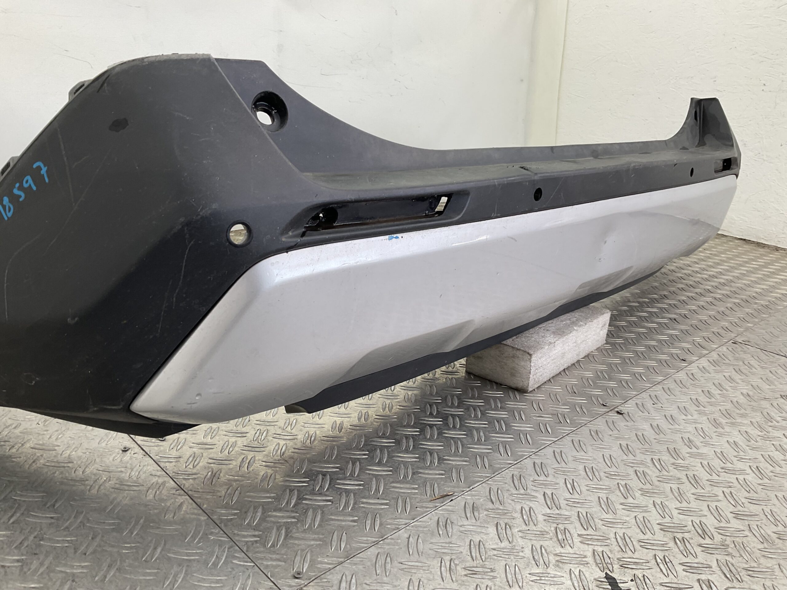 Bumper Toyota Rav4 XA50 18-5245342040 Achterbumper F3-18597