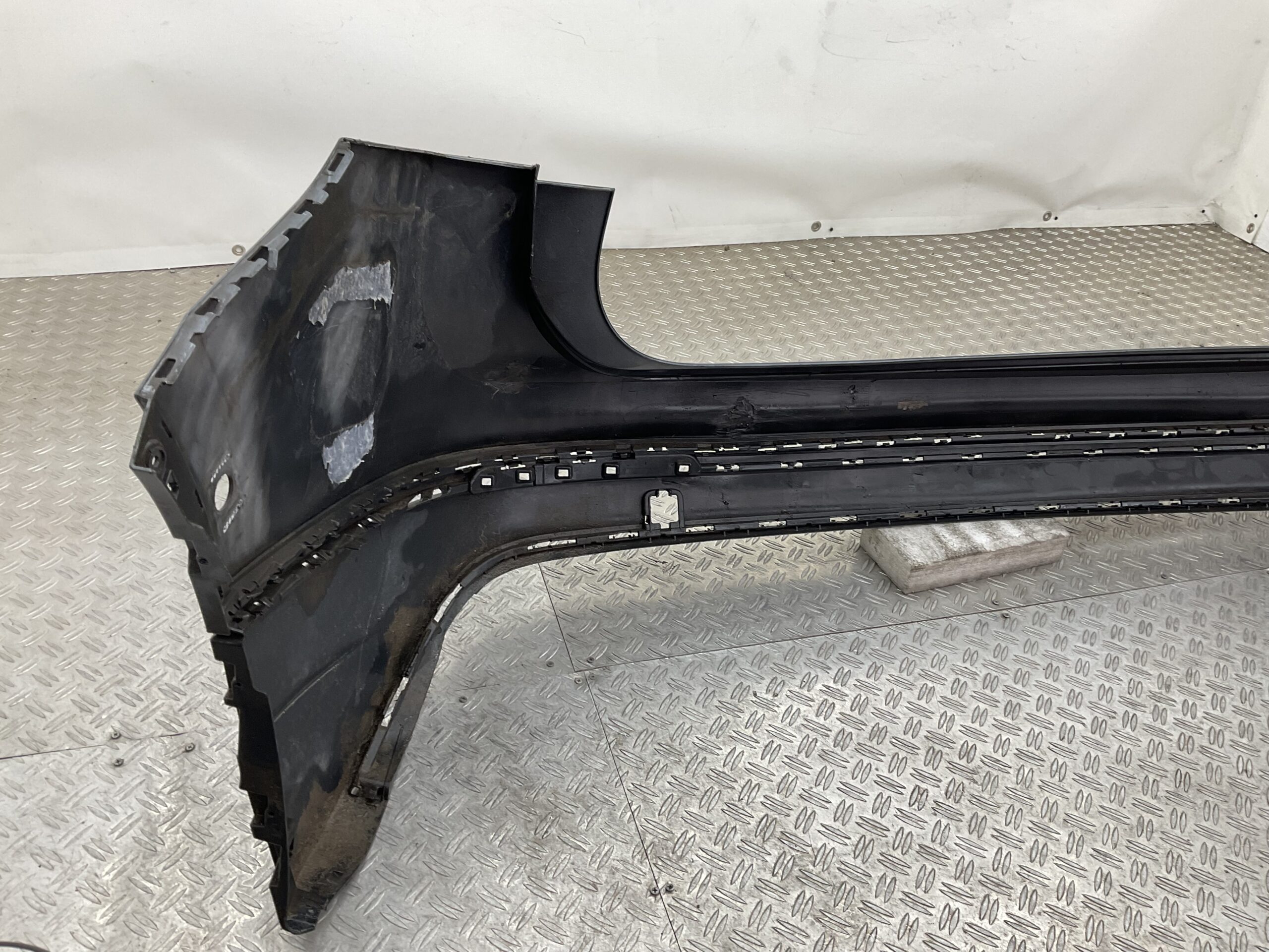 Bumper Volkswagen VW Tiguan 5NA 4xpdc 16-24 5NN807421 Achterbumper F2-18650