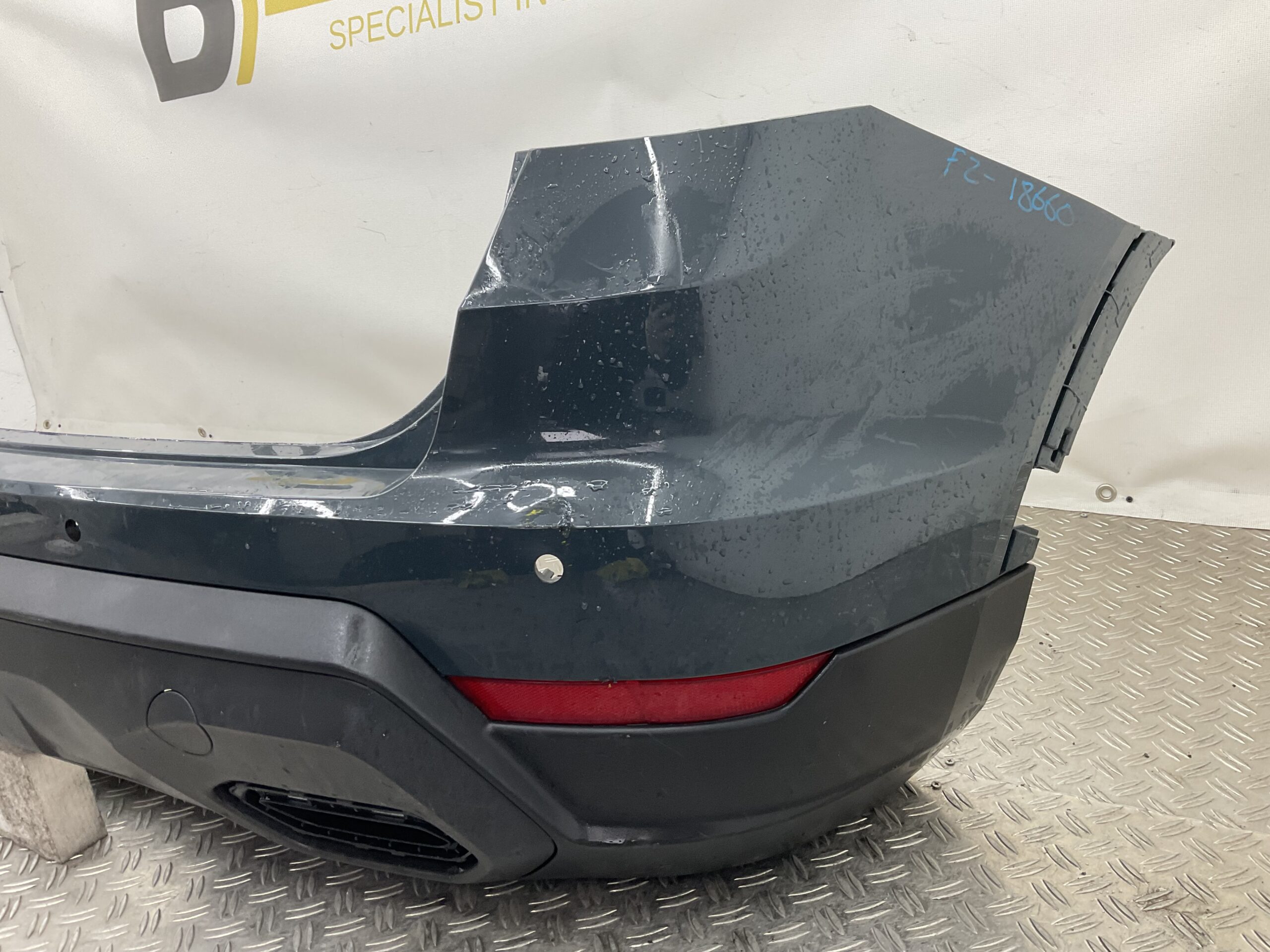 Bumper Seat Arona 17-23 6F9807421 Achterbumper F2-18660