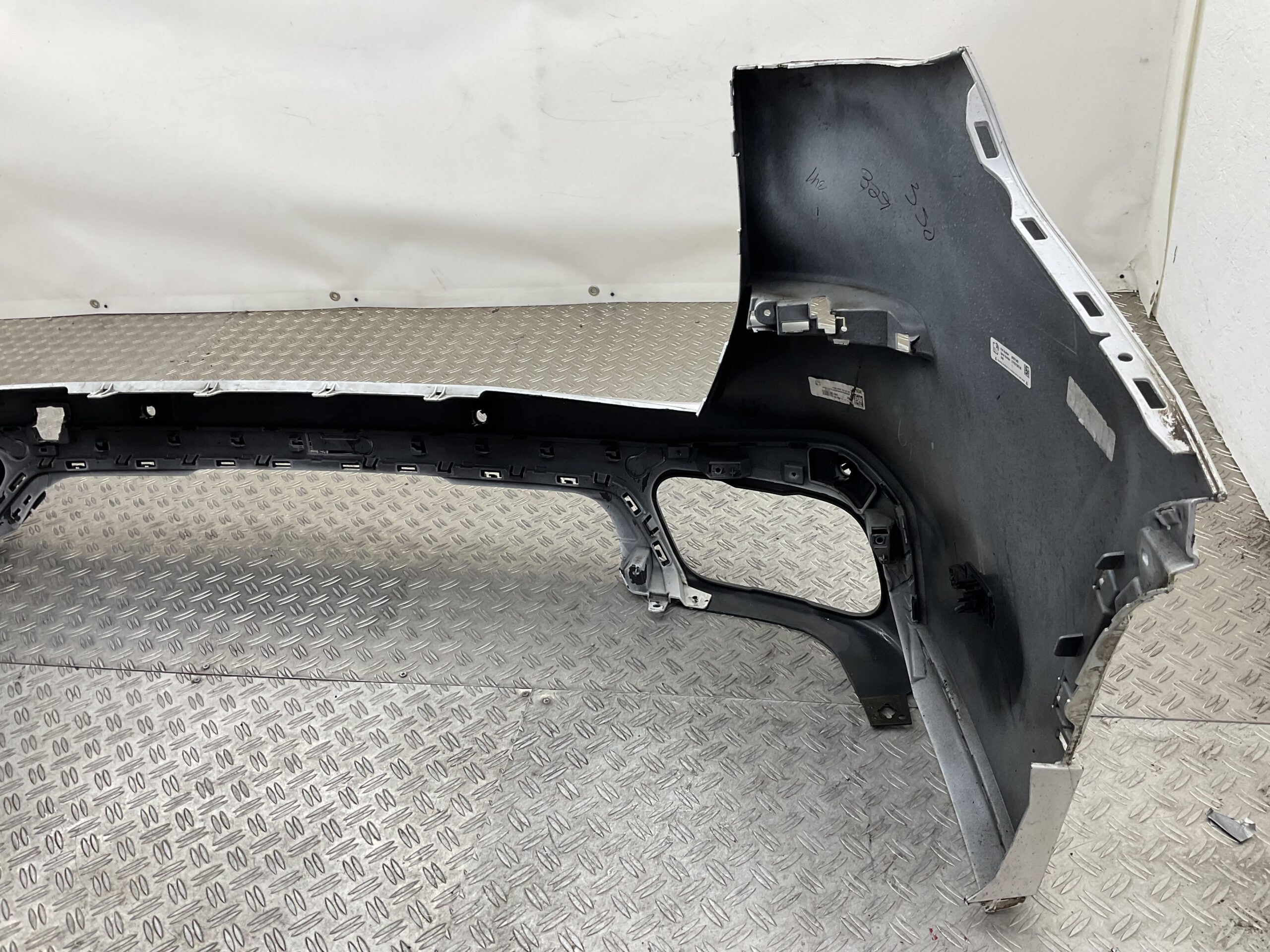 Bumper BMW X5 G05 Sport Pakket 51128069240 Achterbumper F2-18661