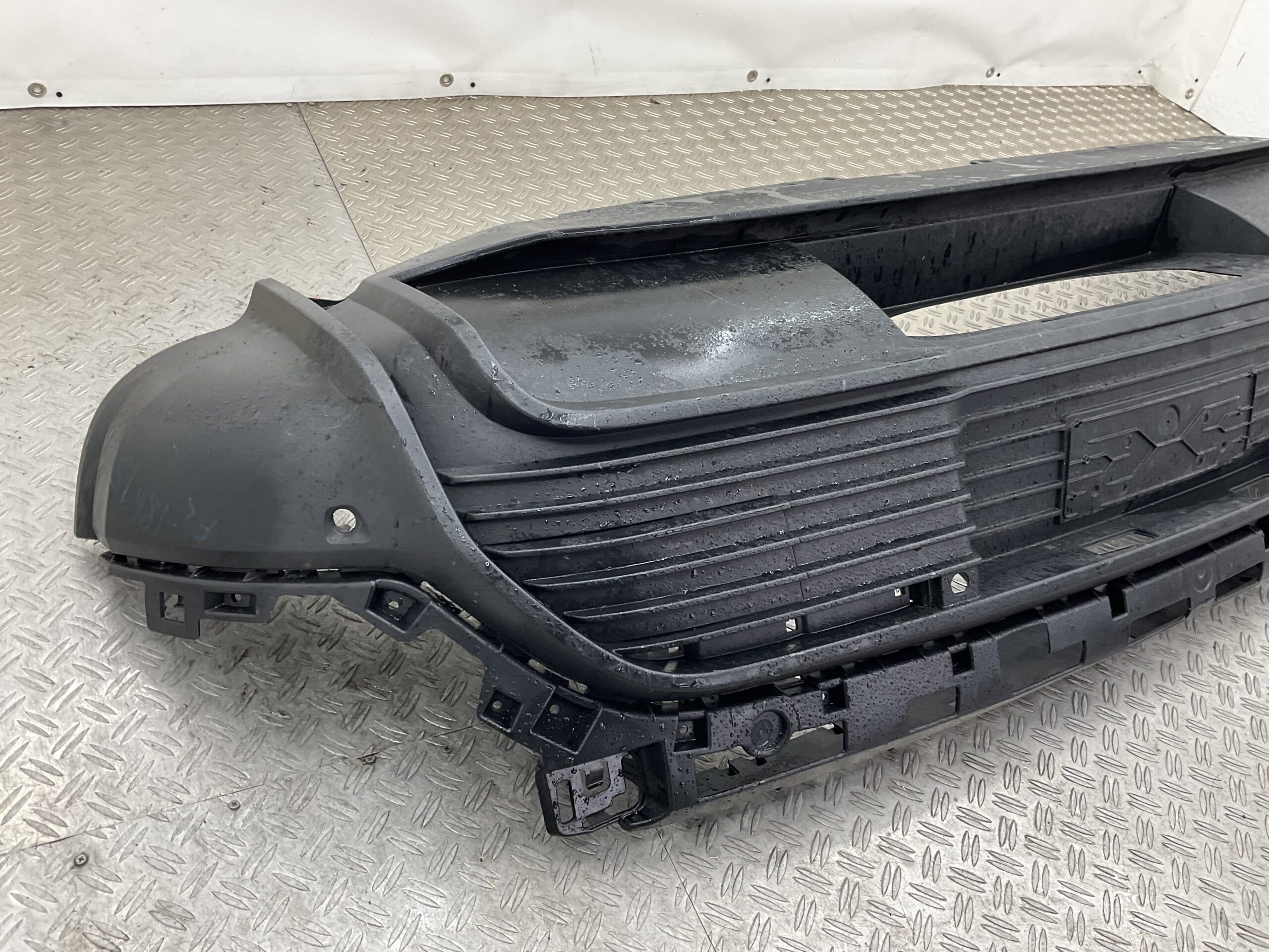 Bumper Porsche Macan II 95C 24- 95C807521 FFF Achterbumper F2-18695