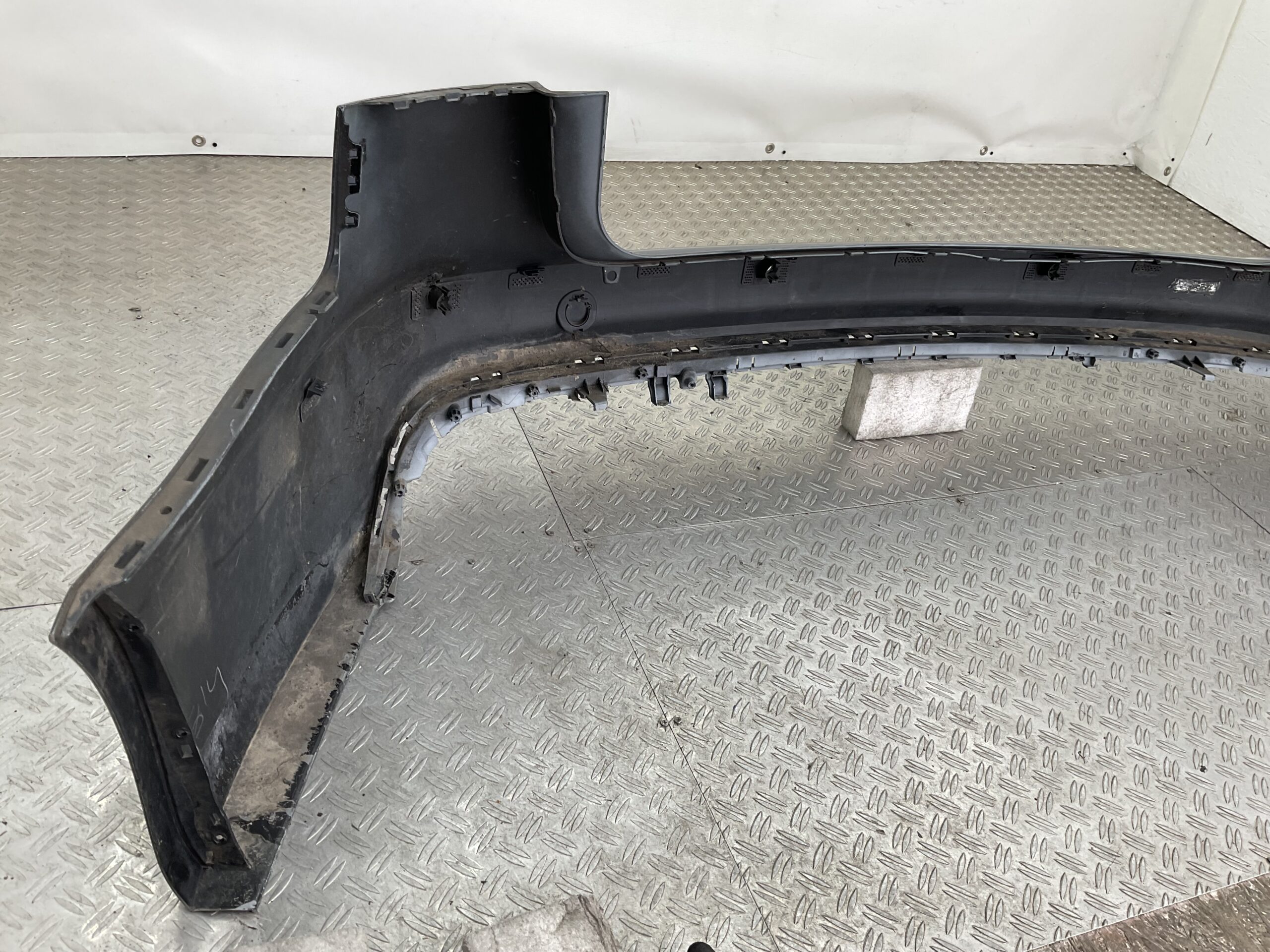 Bumper Audi A6 S6 C7 4G Sline S-Line 11-18 pdc 4G0807511AT Achterbumper F2-18743