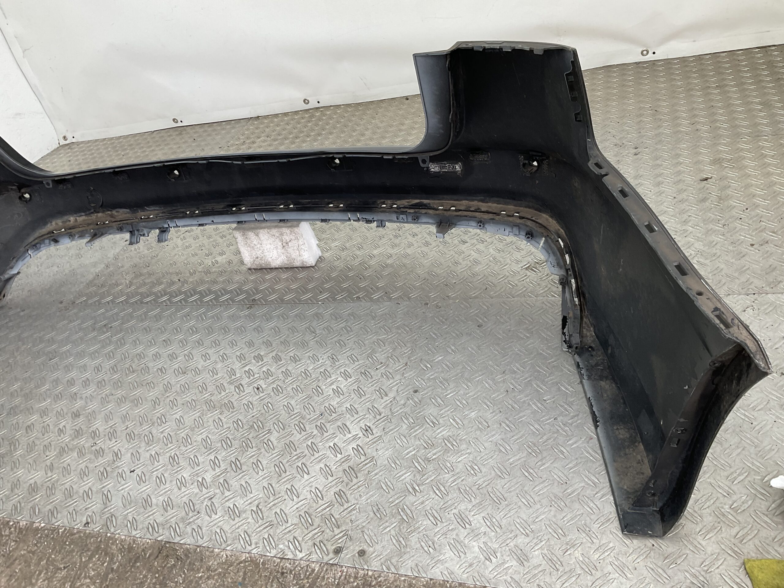 Bumper Audi A6 S6 C7 4G Sline S-Line 11-18 pdc 4G0807511AT Achterbumper F2-18743