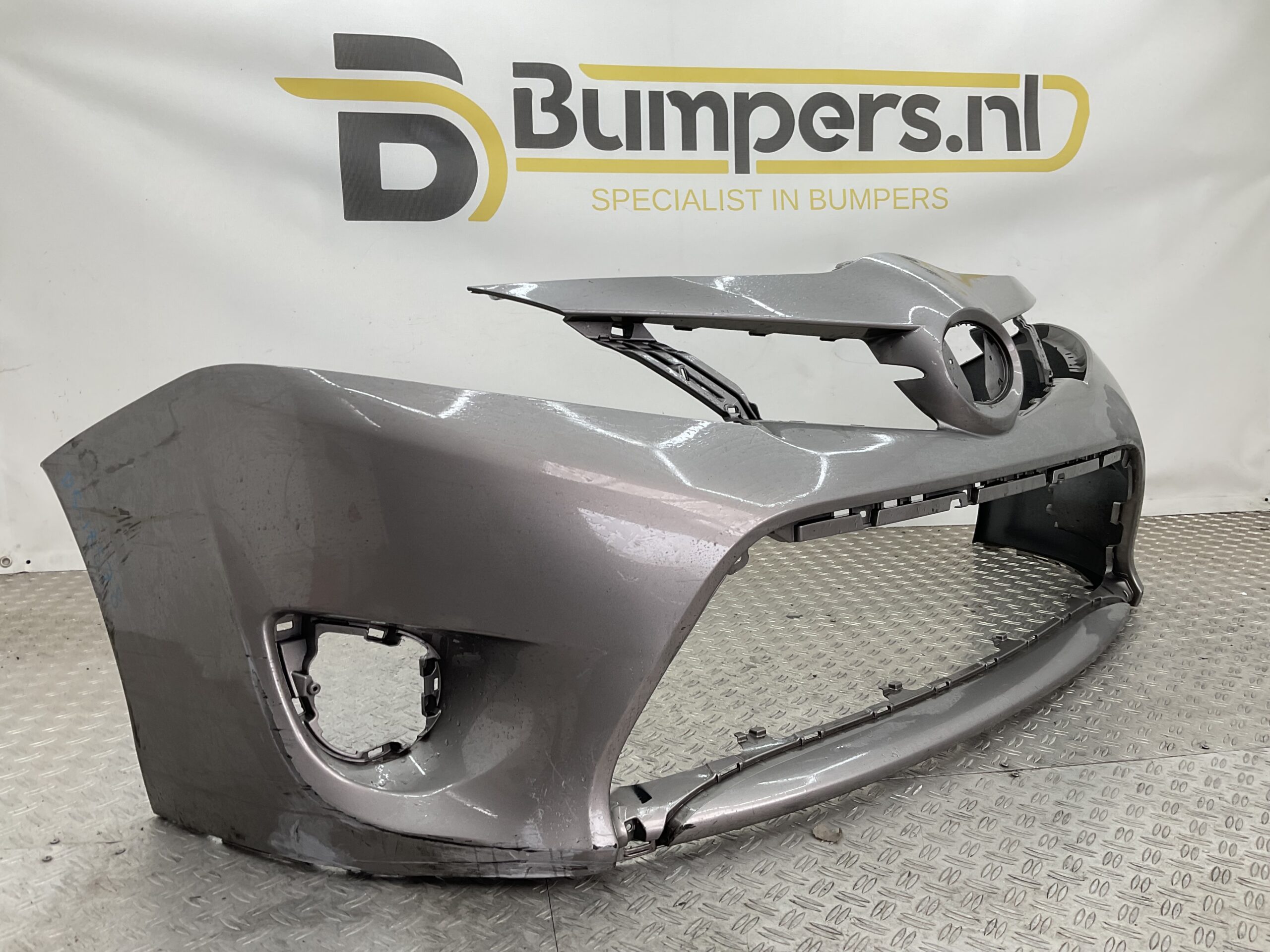 Bumper Toyota Verso Facelift 2012-2018 52119-0F120 Voorbumper D5-18578
