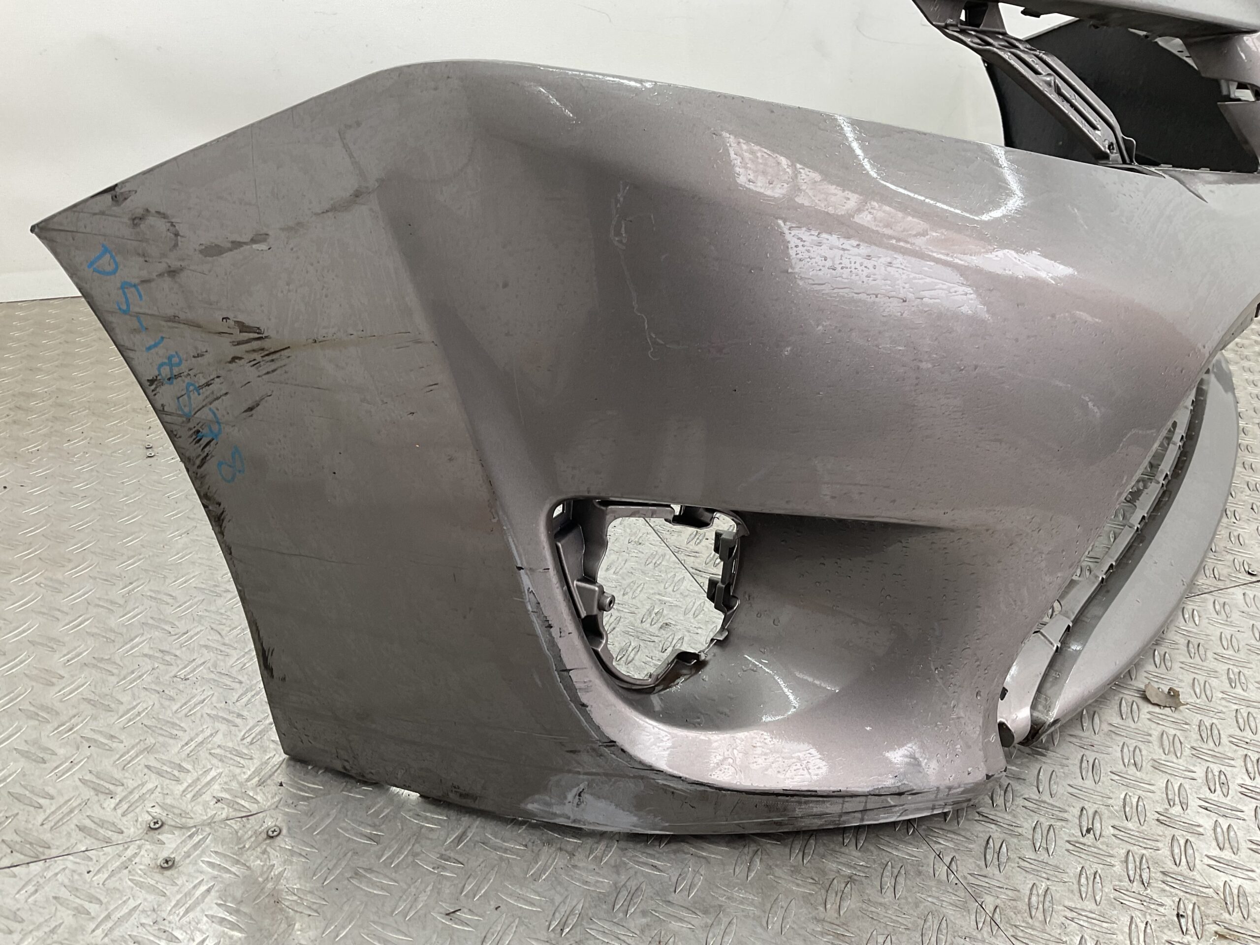 Bumper Toyota Verso Facelift 2012-2018 52119-0F120 Voorbumper D5-18578