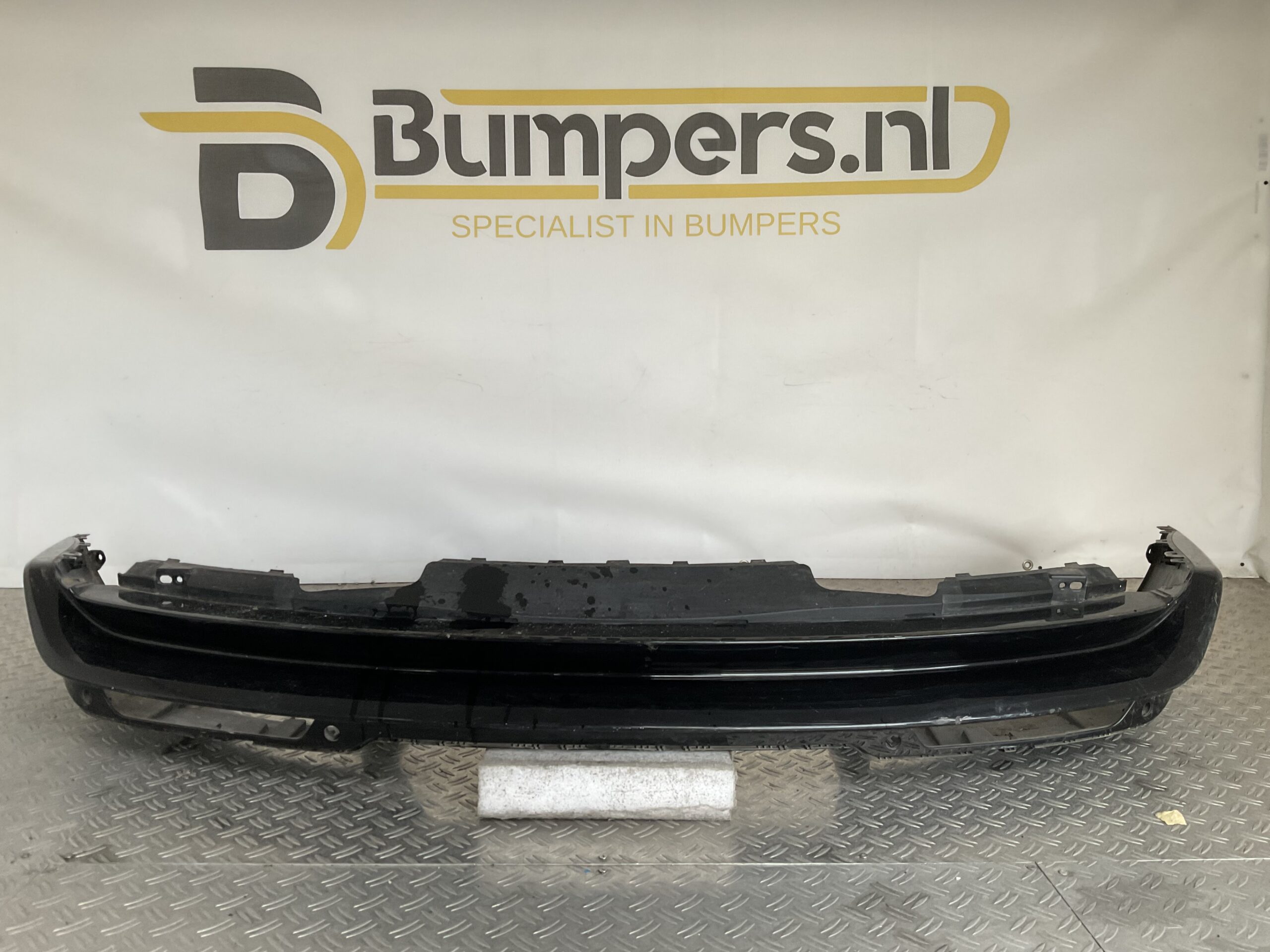 Bumper Land Rover Range Rover L460 Type LK 23-24 M8E2-17D980-A Achterbumper F3-17439