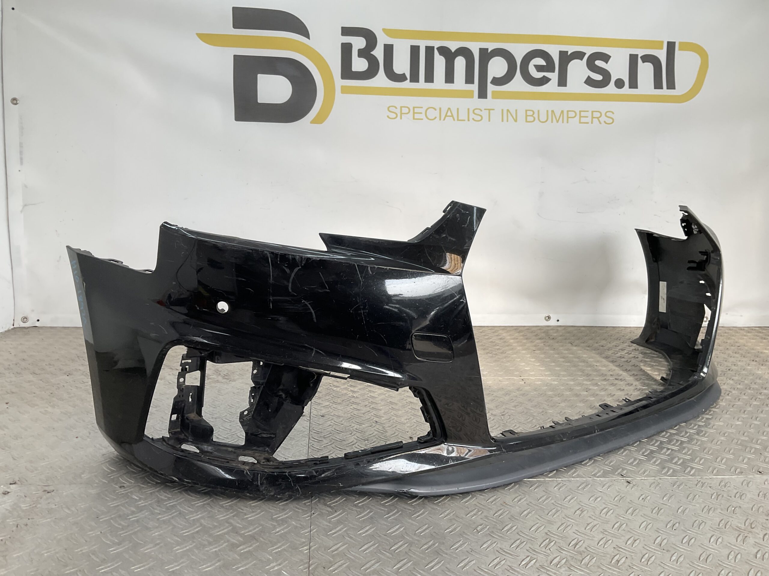 Bumper Audi A4 BW0 B9 SLINE S-LINE14-17 8W0807437 Voorbumper H10-18929