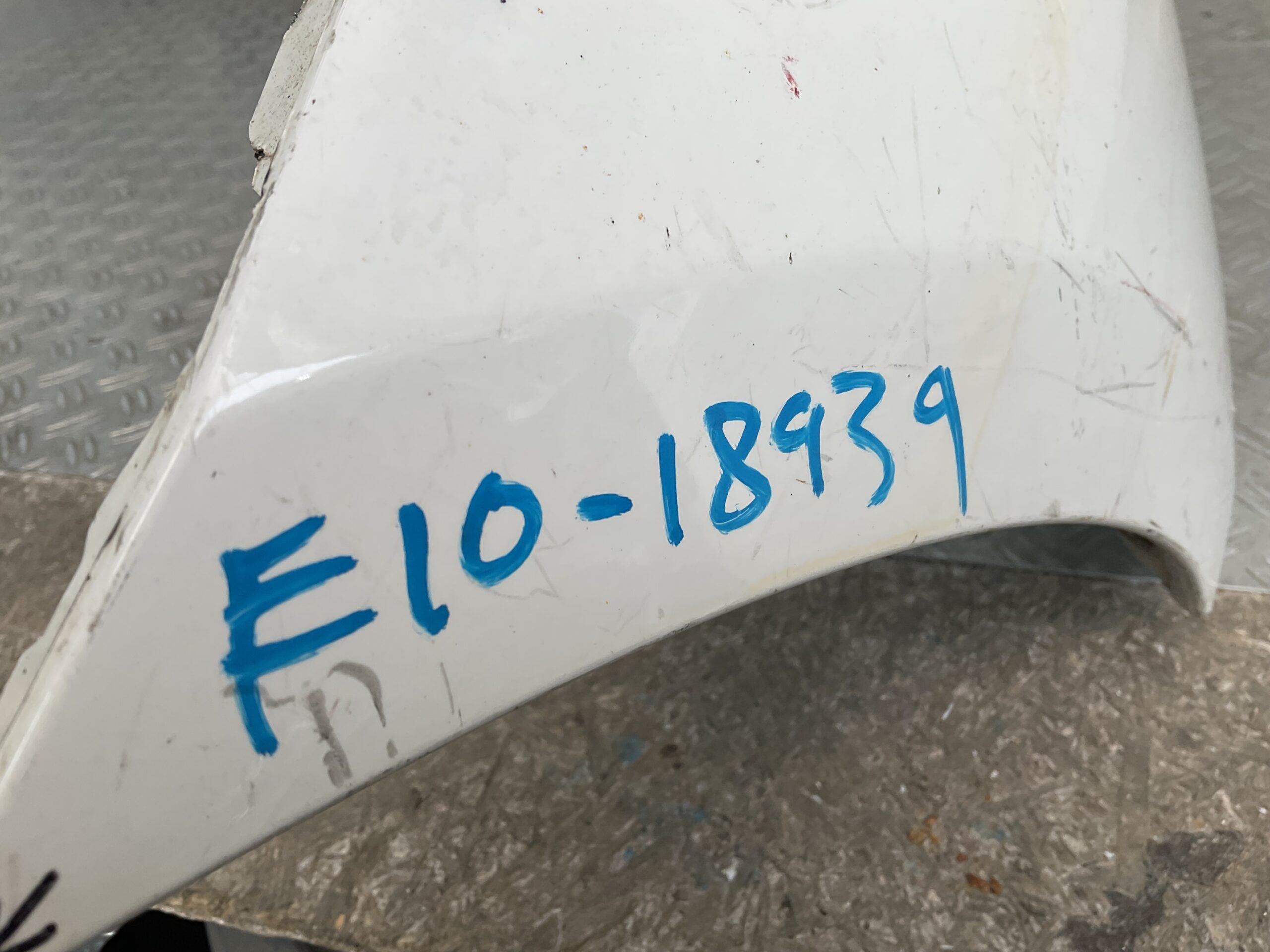 Bumper Volvo XC60 2015- 30763408 Voorbumper E10-18939