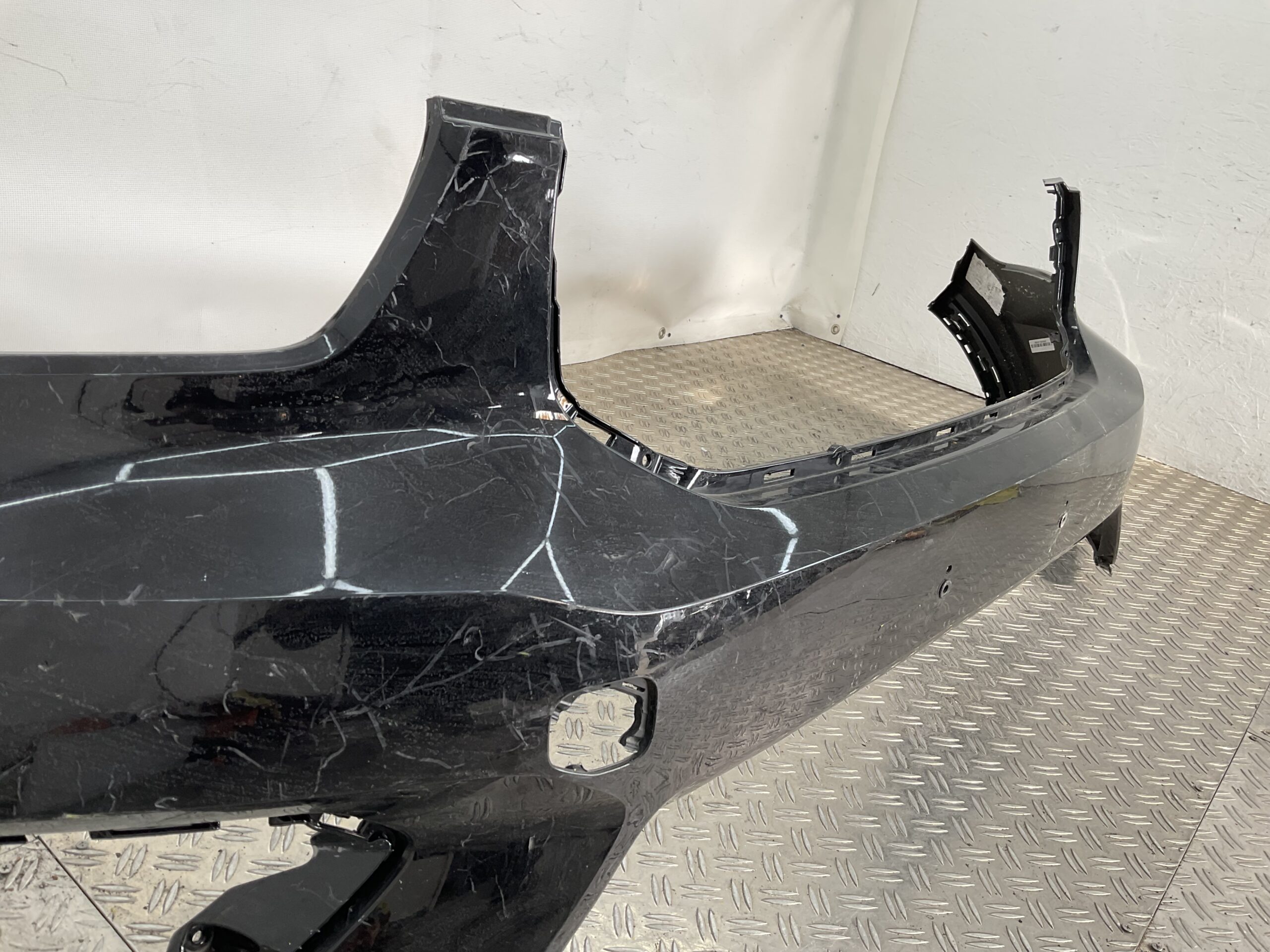 Bumper Volvo XC40 XC 40 17-21 kls pdc 31449359 Voorbumper E5-18941
