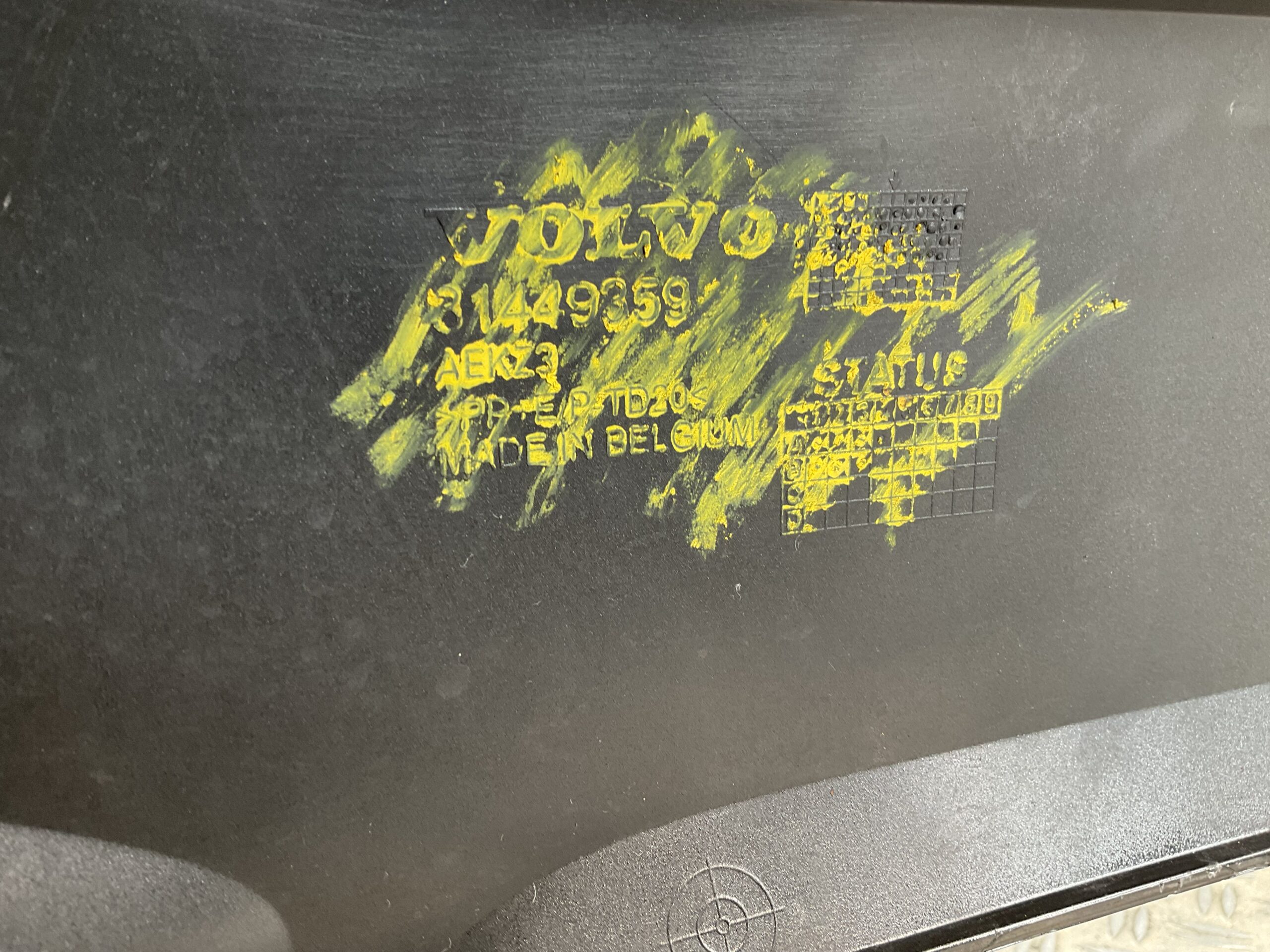 Bumper Volvo XC40 XC 40 17-21 kls pdc 31449359 Voorbumper E5-18941