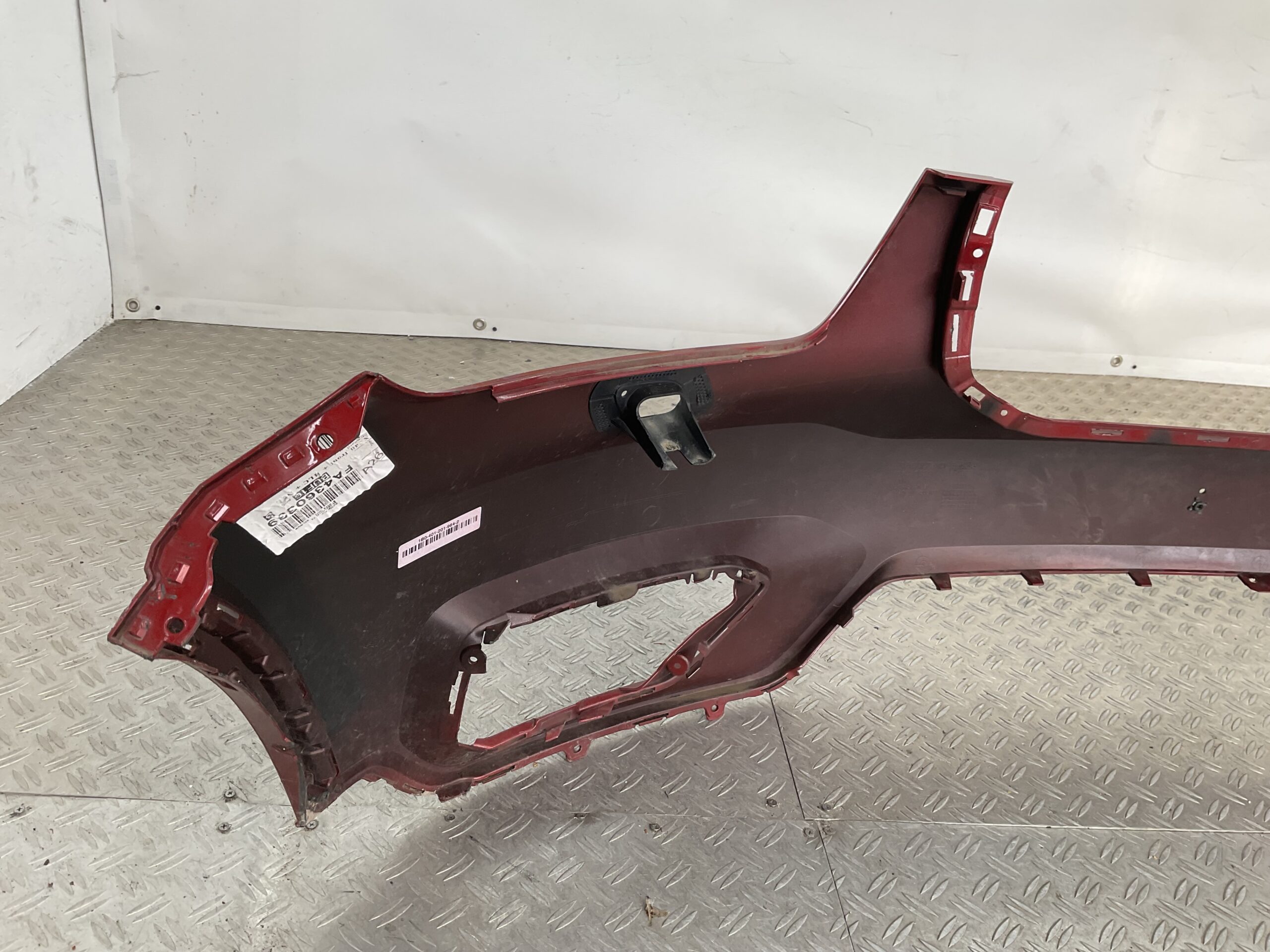 Bumper Volvo XC40 XC 40 17-21 kls pdc 31449359 Voorbumper E5-18943