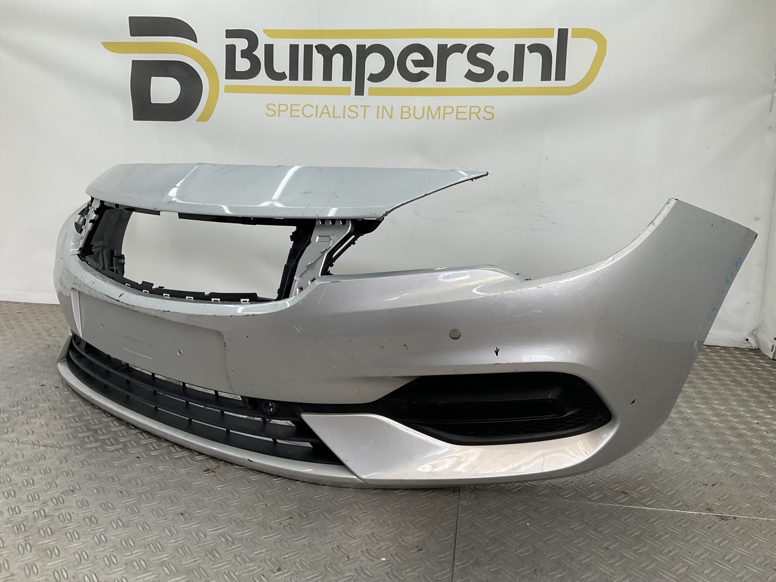 Bumper Opel Astra K 6xpdc Facelift 18-21 39130492 Voorbumper i9-19030