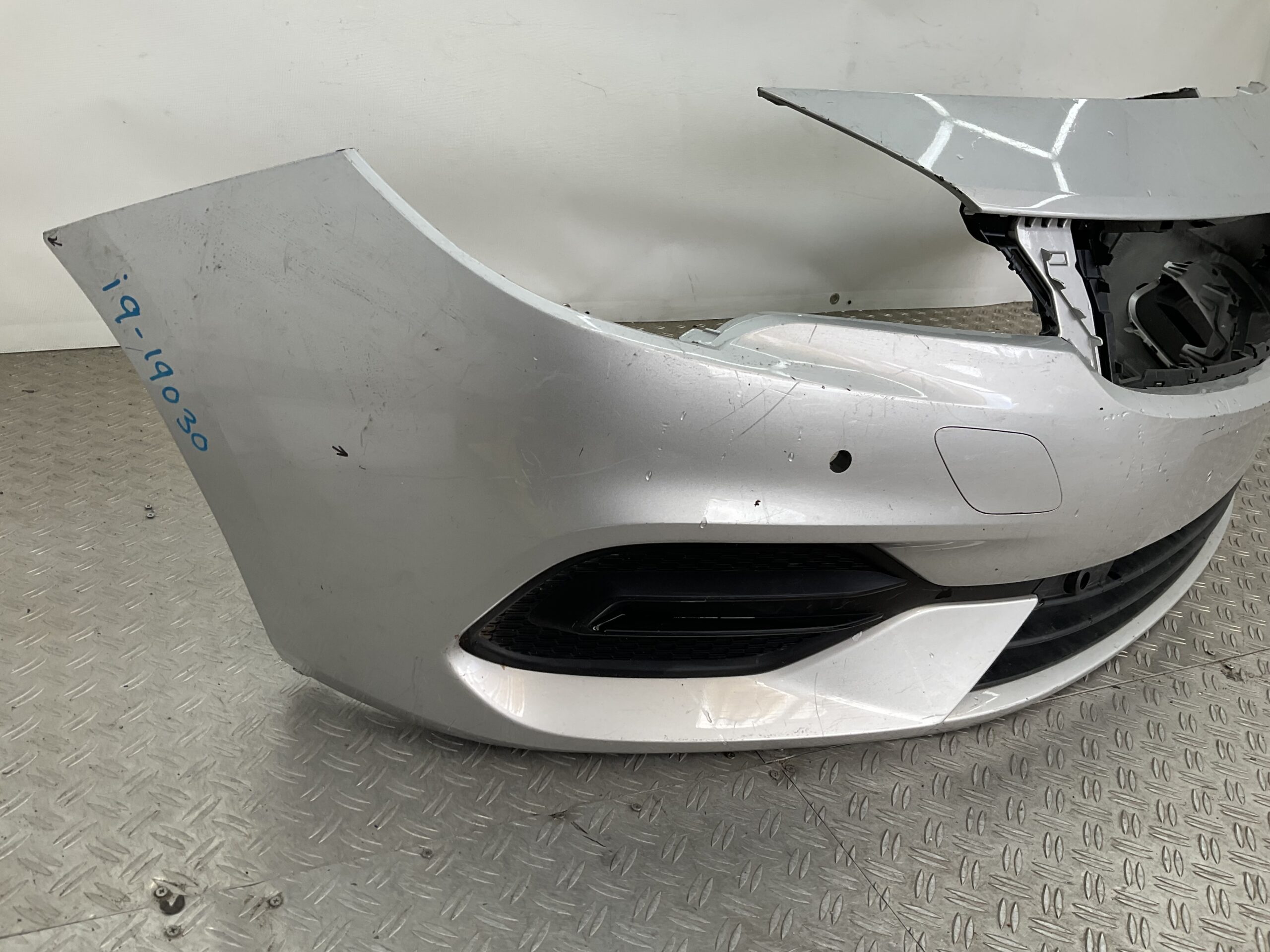 Bumper Opel Astra K 6xpdc Facelift 18-21 39130492 Voorbumper i9-19030
