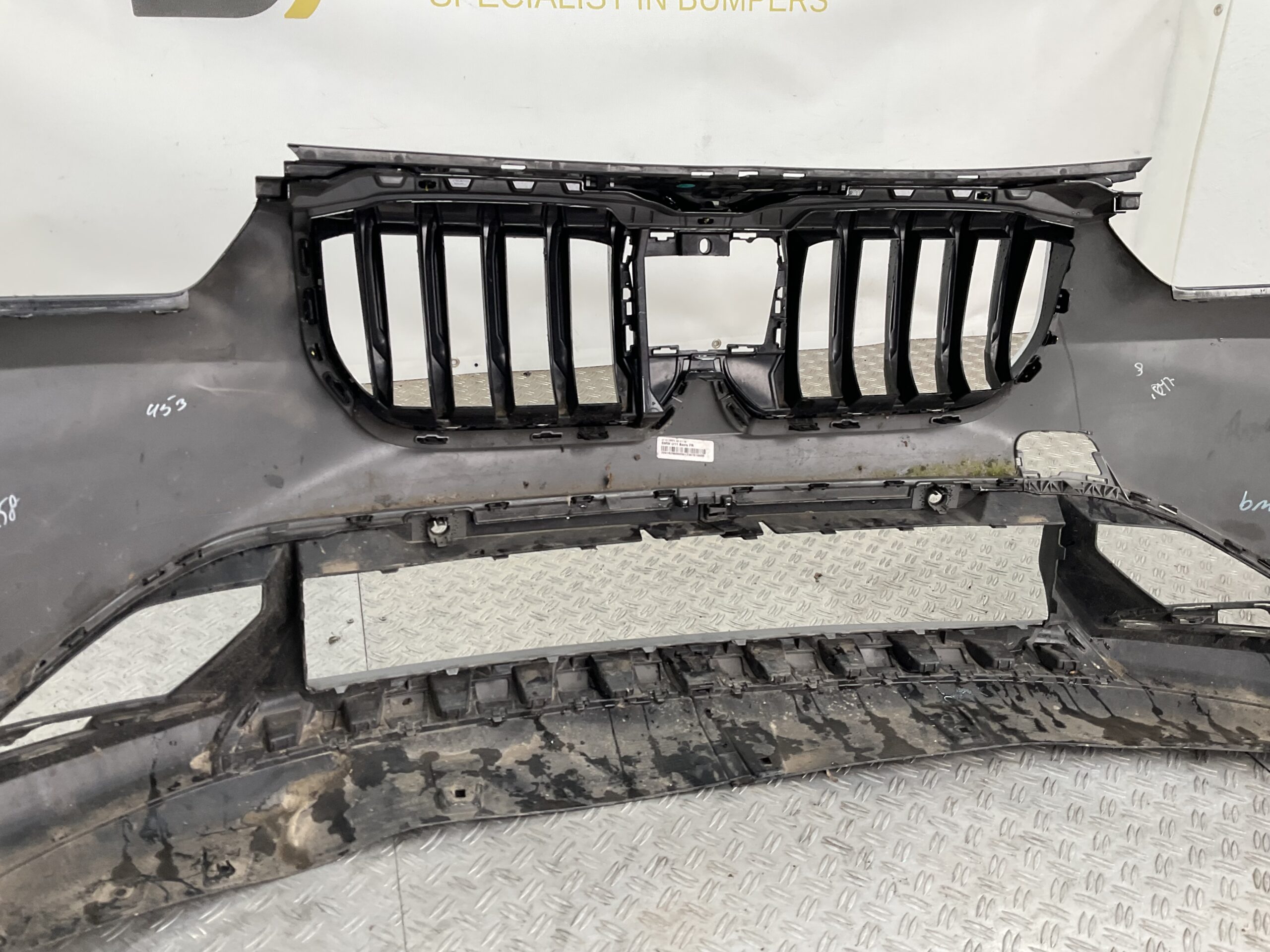 Bumper BMW X1 U11 51119883579 Voorbumper K5-13391