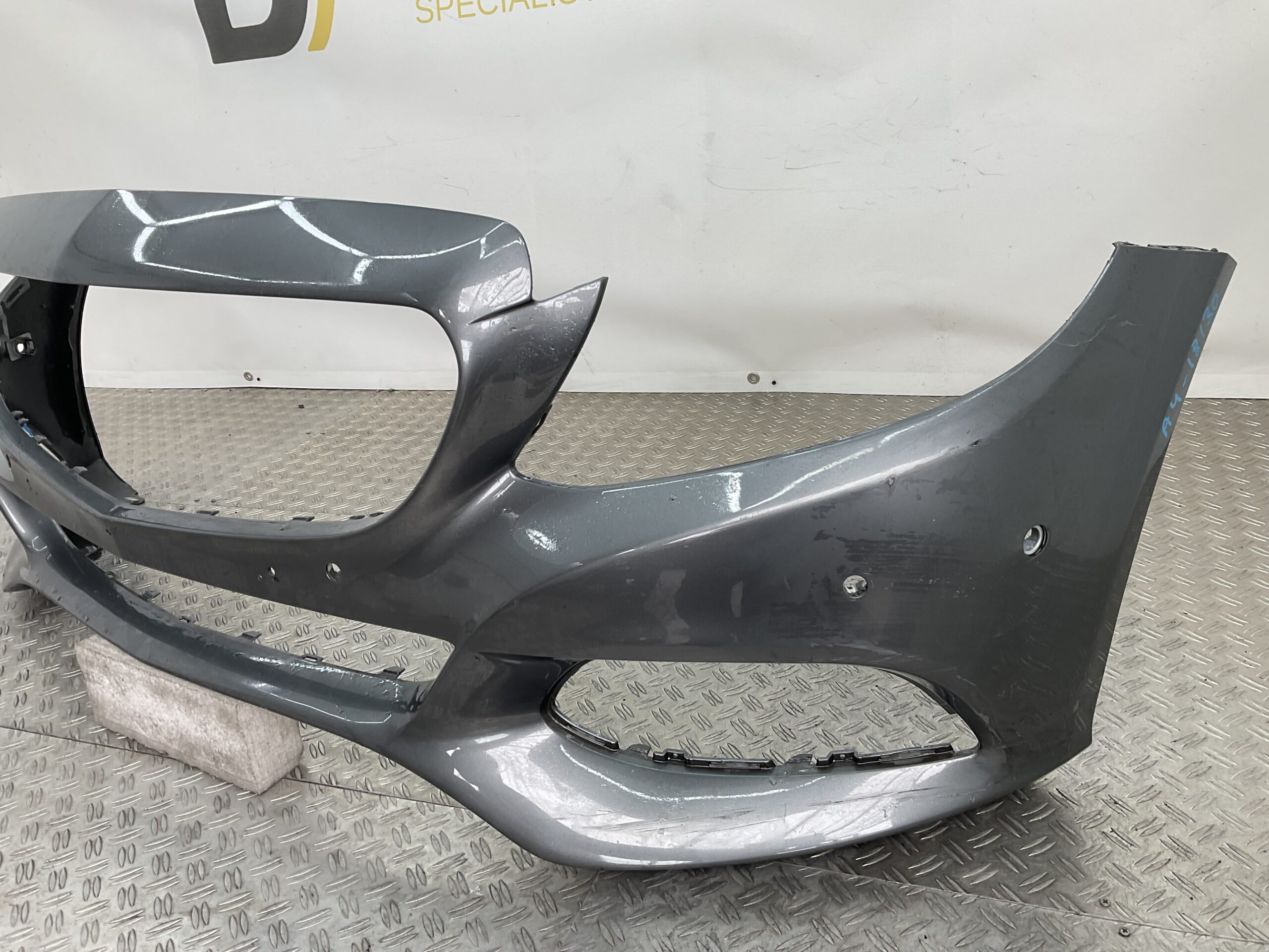 Bumper Mercedes C Klasse W205 14-17 A2058851101 Voorbumper A4-18130