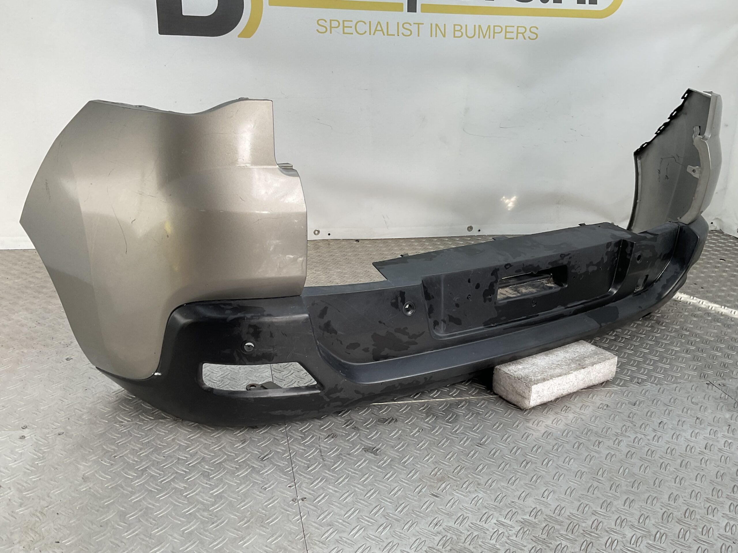 Bumper Peugeot 3008 4xpdc 08-15 9685633177 Achterbumper F3-18149