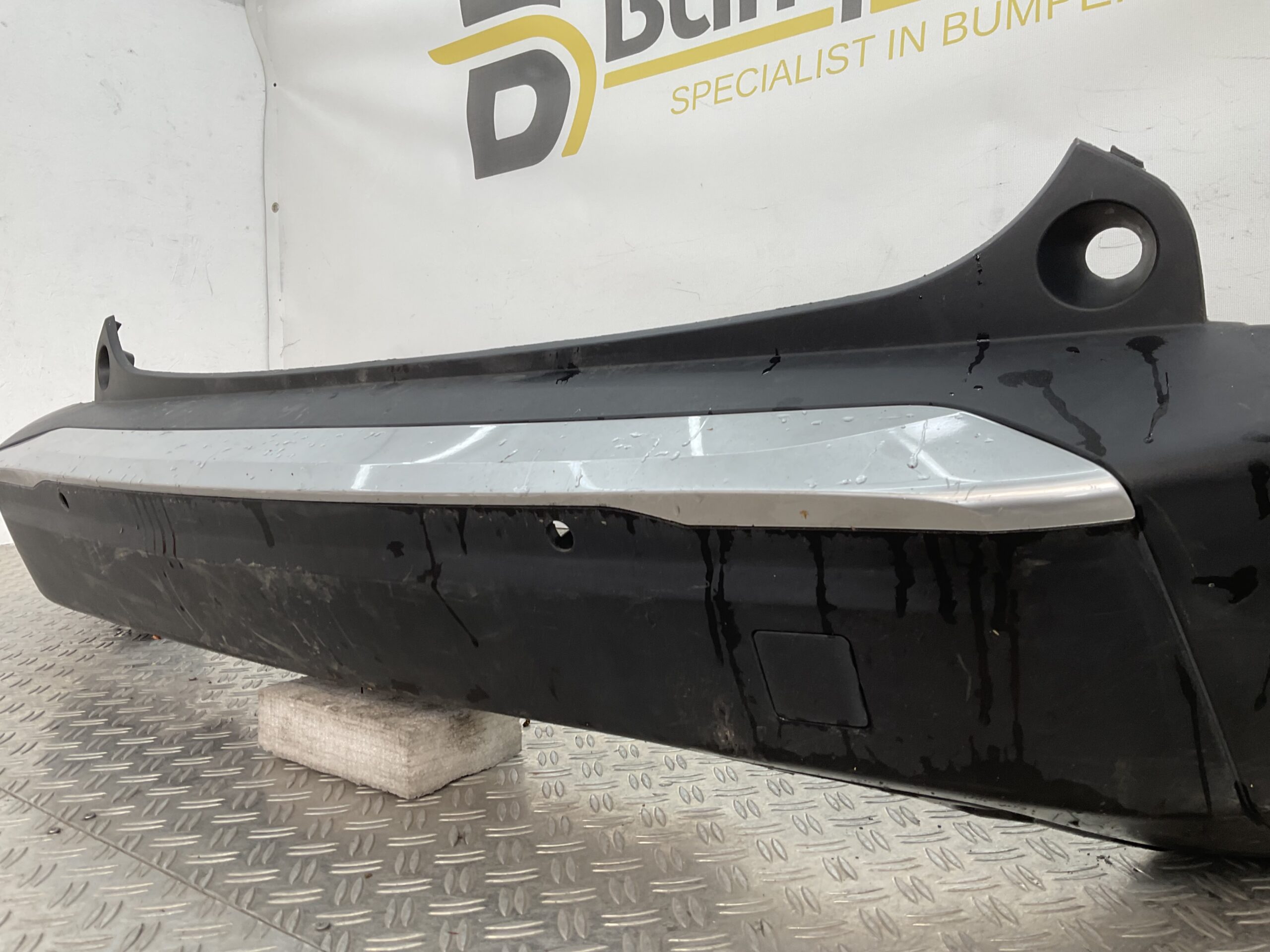 Bumper Peugeot 2008 II 19-23 9825844480 Achterbumper F2-19106