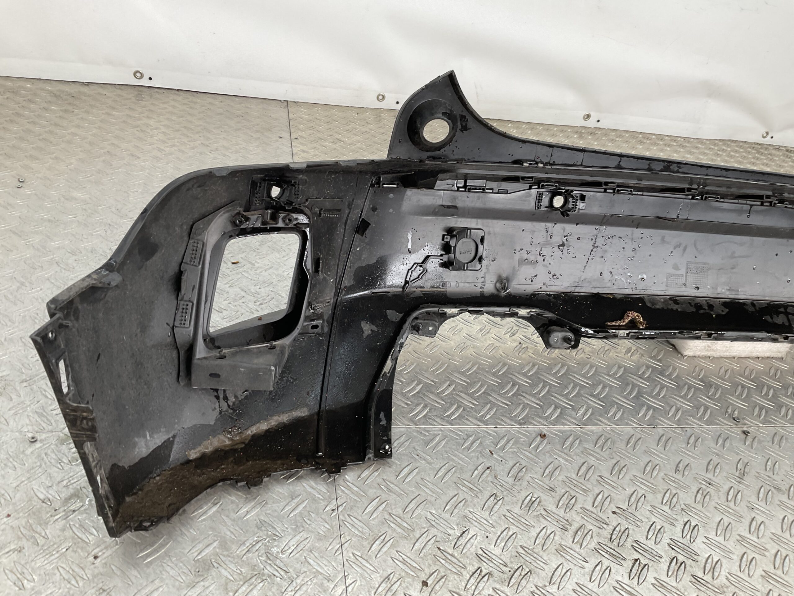 Bumper Peugeot 2008 II 19-23 9825844480 Achterbumper F2-19106