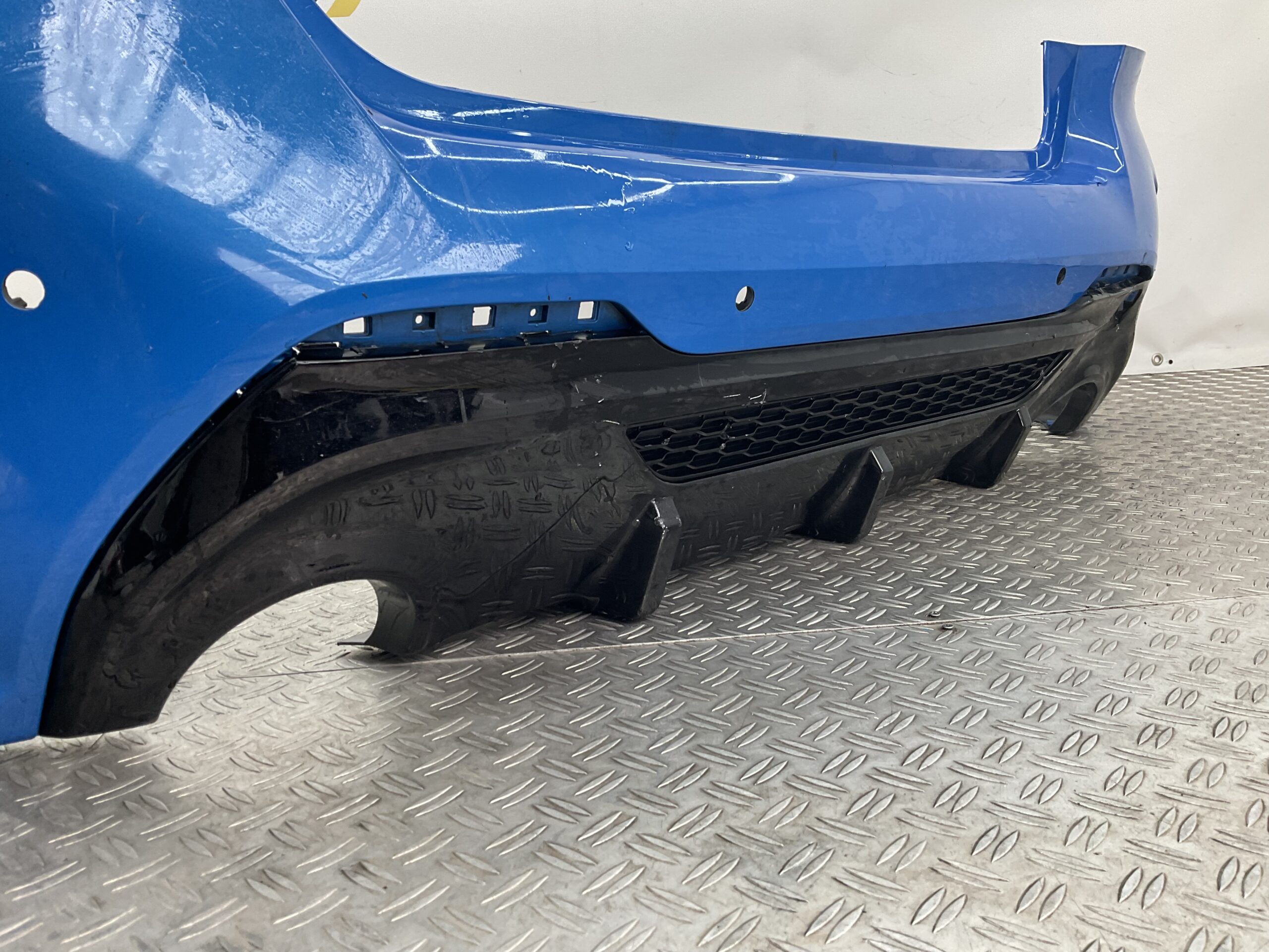Bumper BMW 1 Serie F40 M Sport Pakket 2020- 211636-11 Achterbumper F3-18241