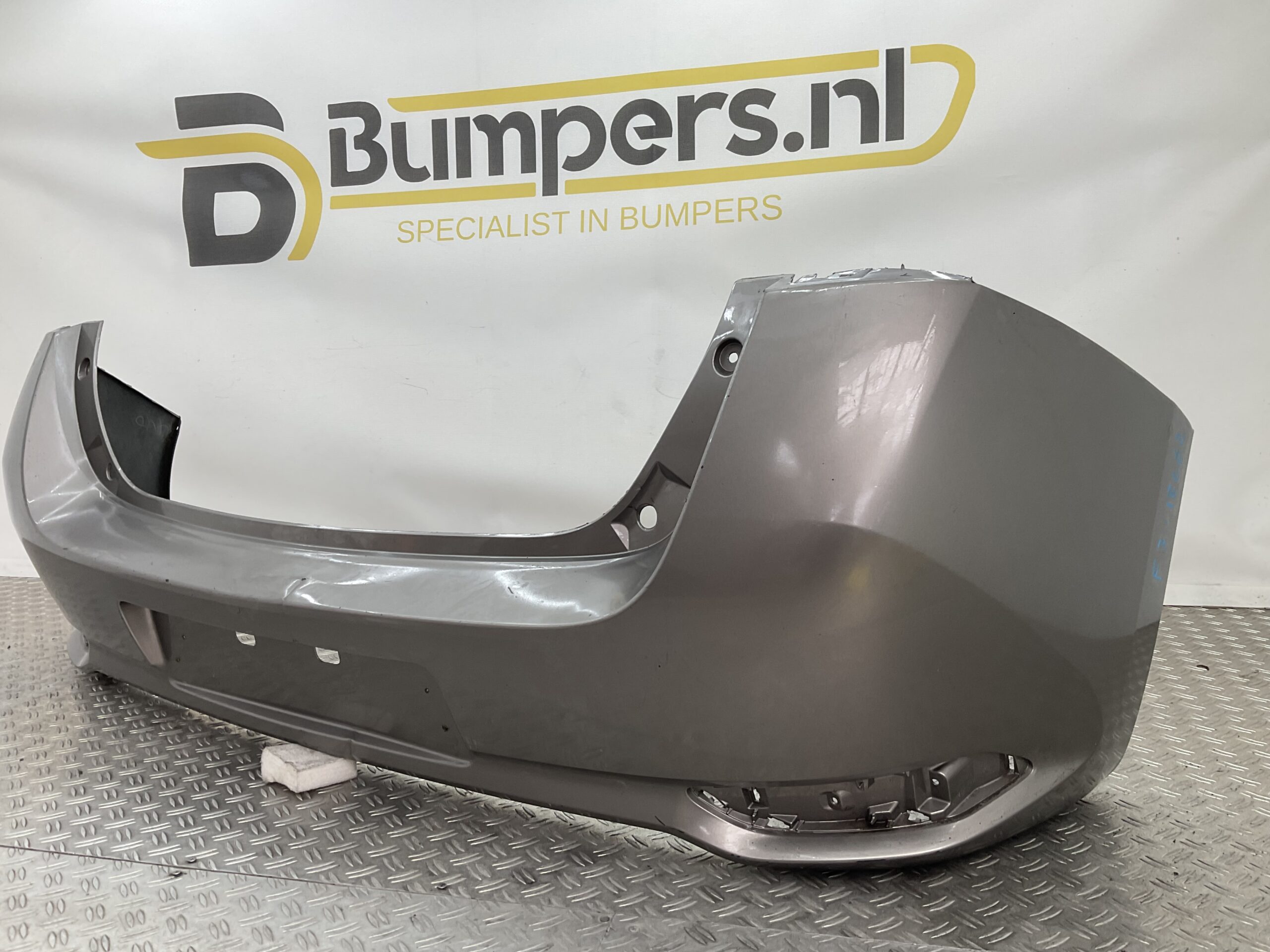 Bumper Toyota Auris E180 12-18 5215902D30 Achterbumper F3-18262