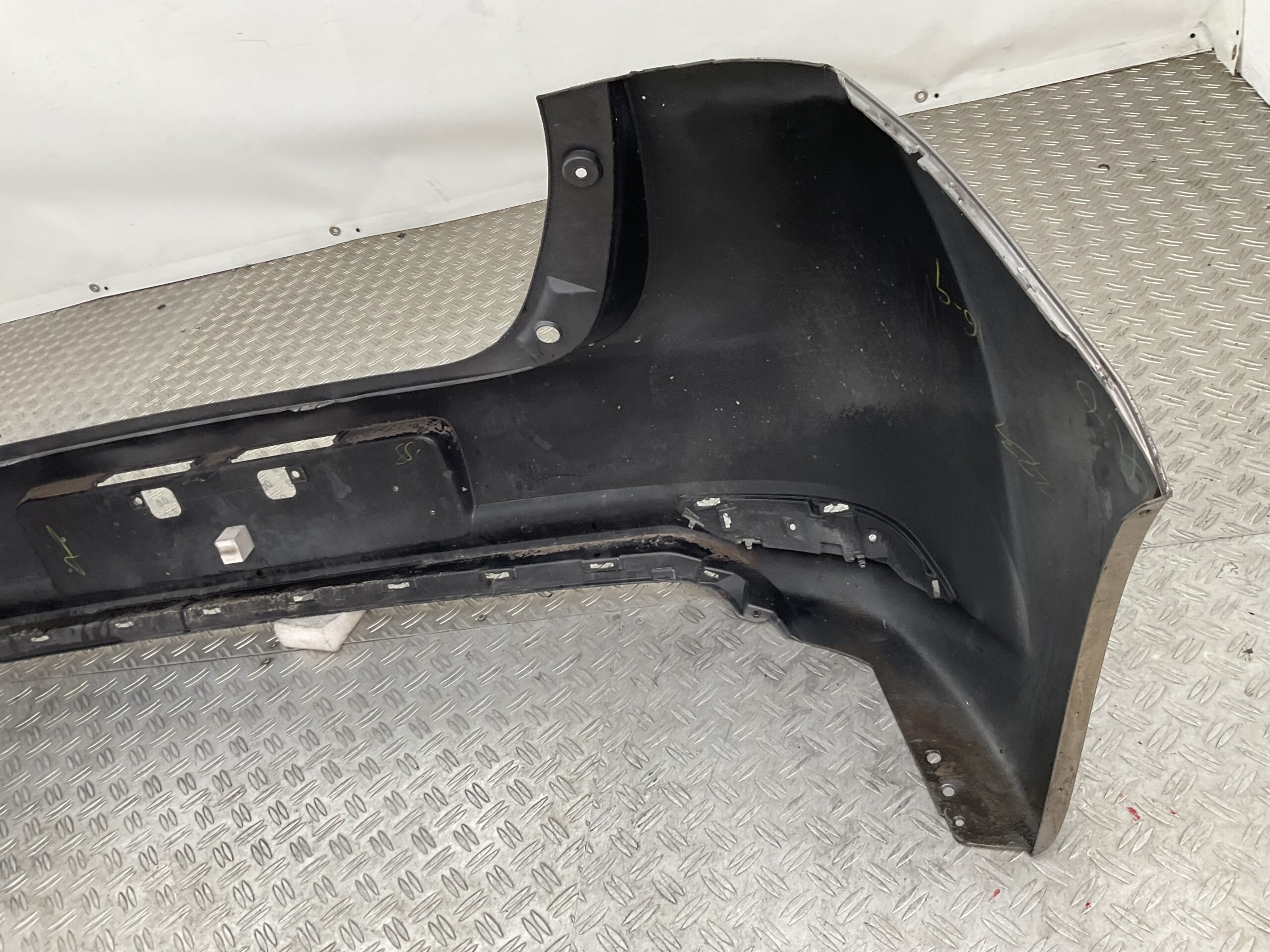Bumper Toyota Auris E180 12-18 5215902D30 Achterbumper F3-18262