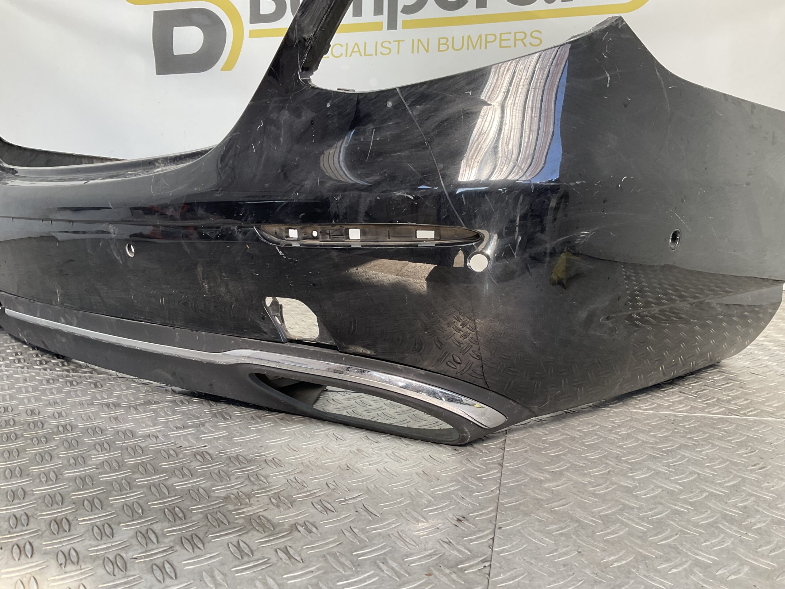 Bumper Mercedes E Klasse W213 Sedan 6xpdc 16-19 A2138850025 Achterbumper F3-18302