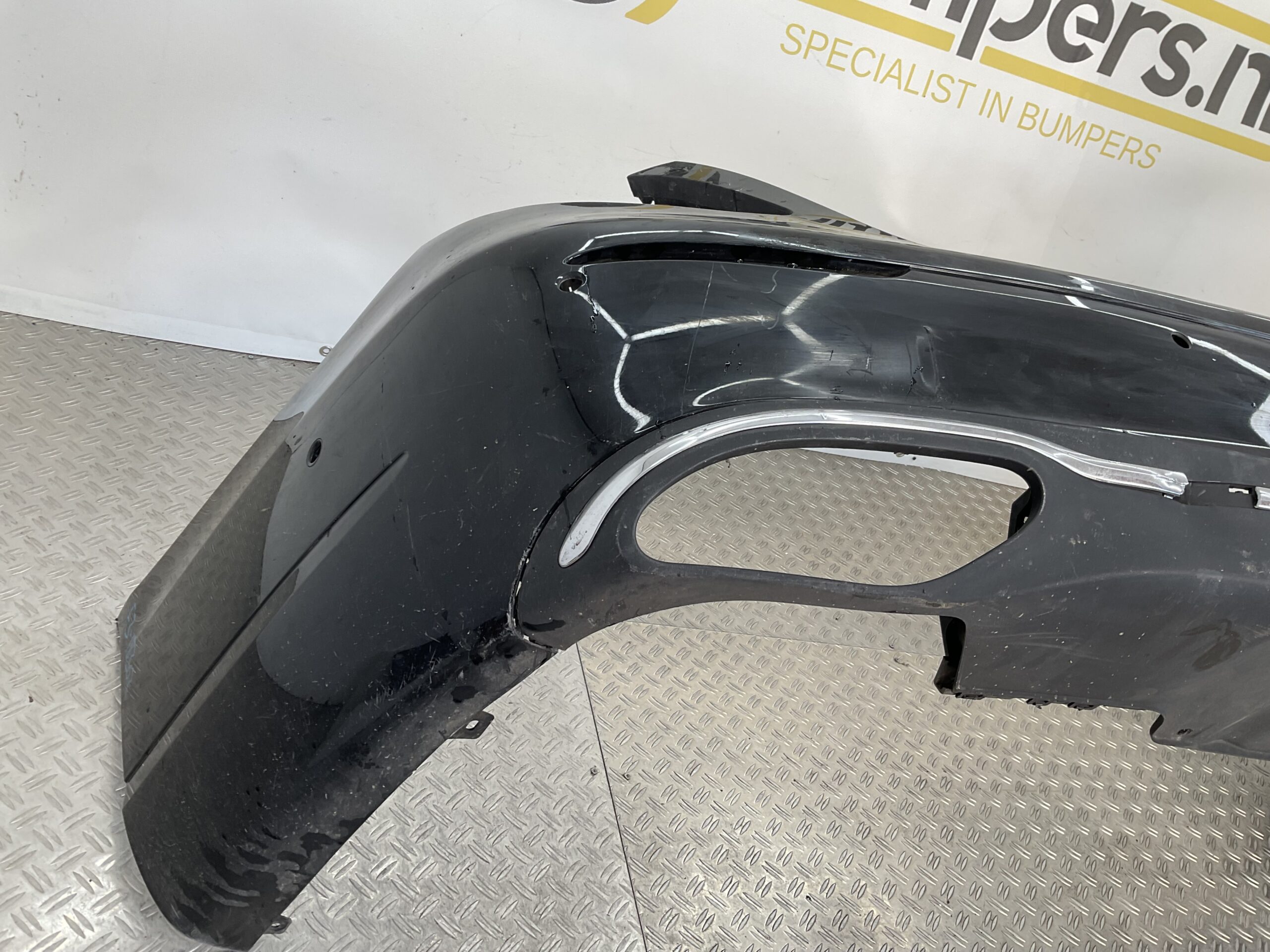 Bumper Mercedes E Klasse W213 Sedan 6xpdc 16-19 A2138850025 Achterbumper F3-18302