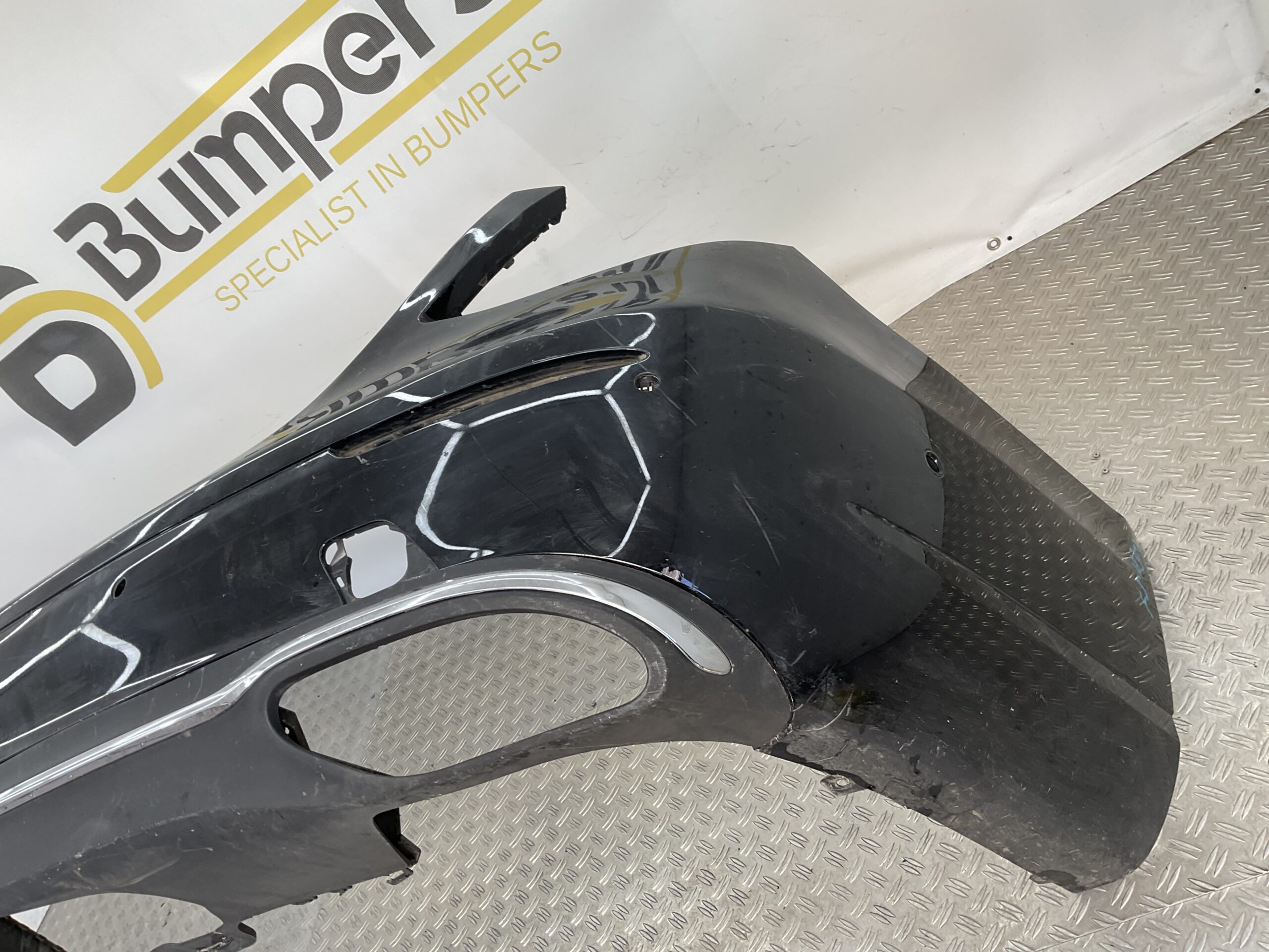 Bumper Mercedes E Klasse W213 Sedan 6xpdc 16-19 A2138850025 Achterbumper F3-18302
