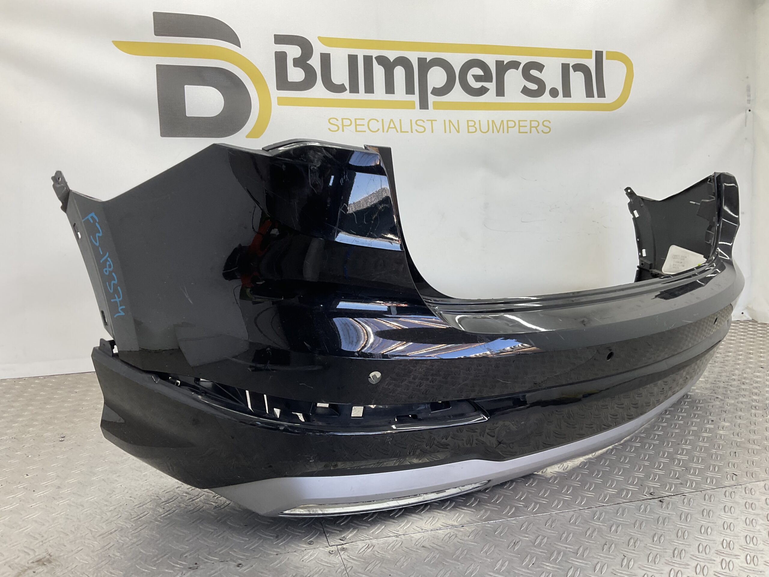 Bumper Audi Q3 83A 4xpdc 83A807521A Achterbumper F3-18374