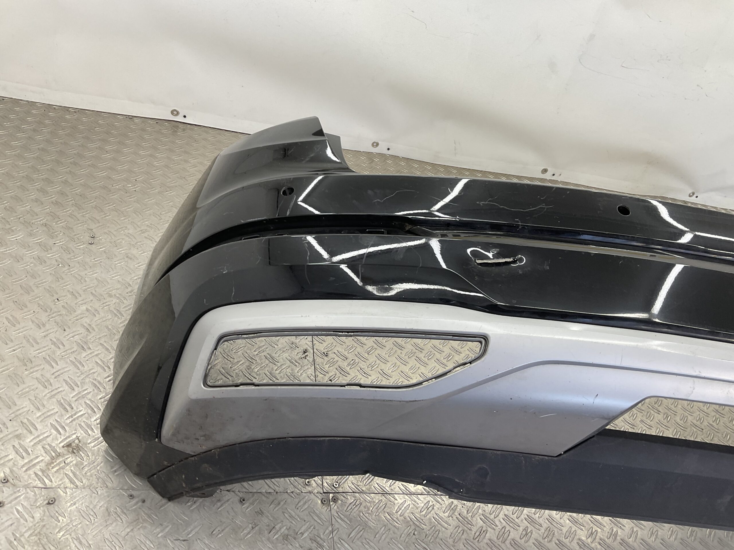 Bumper Audi Q3 83A 4xpdc 83A807521A Achterbumper F3-18374