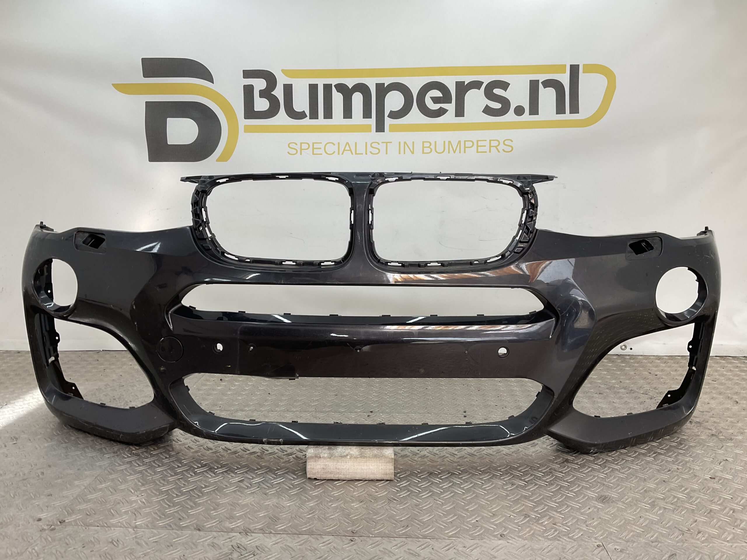 Bumper BMW X3 F25 2015 51118056874 1050341 Voorbumper K8-19385