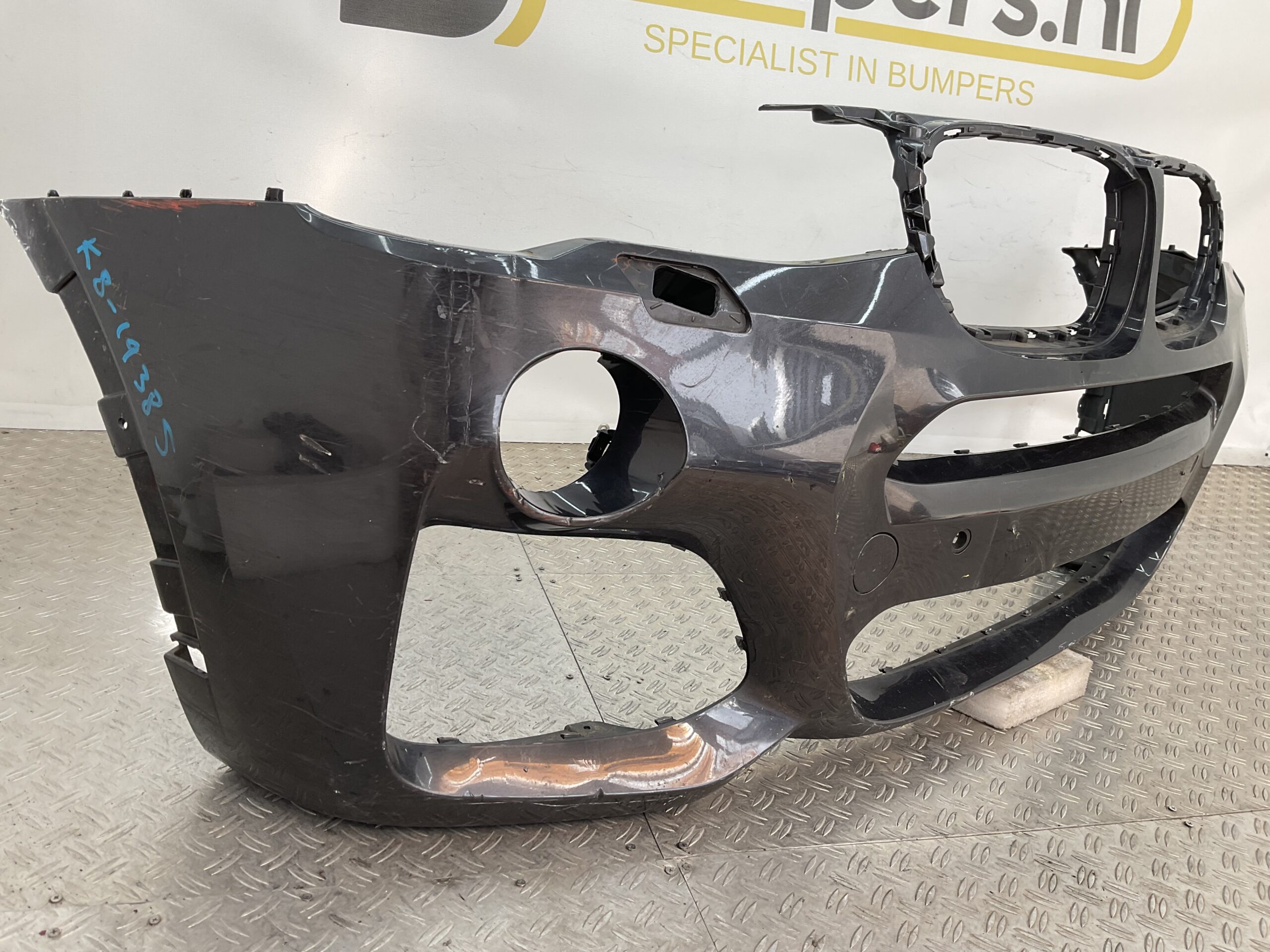 Bumper BMW X3 F25 2015 51118056874 1050341 Voorbumper K8-19385