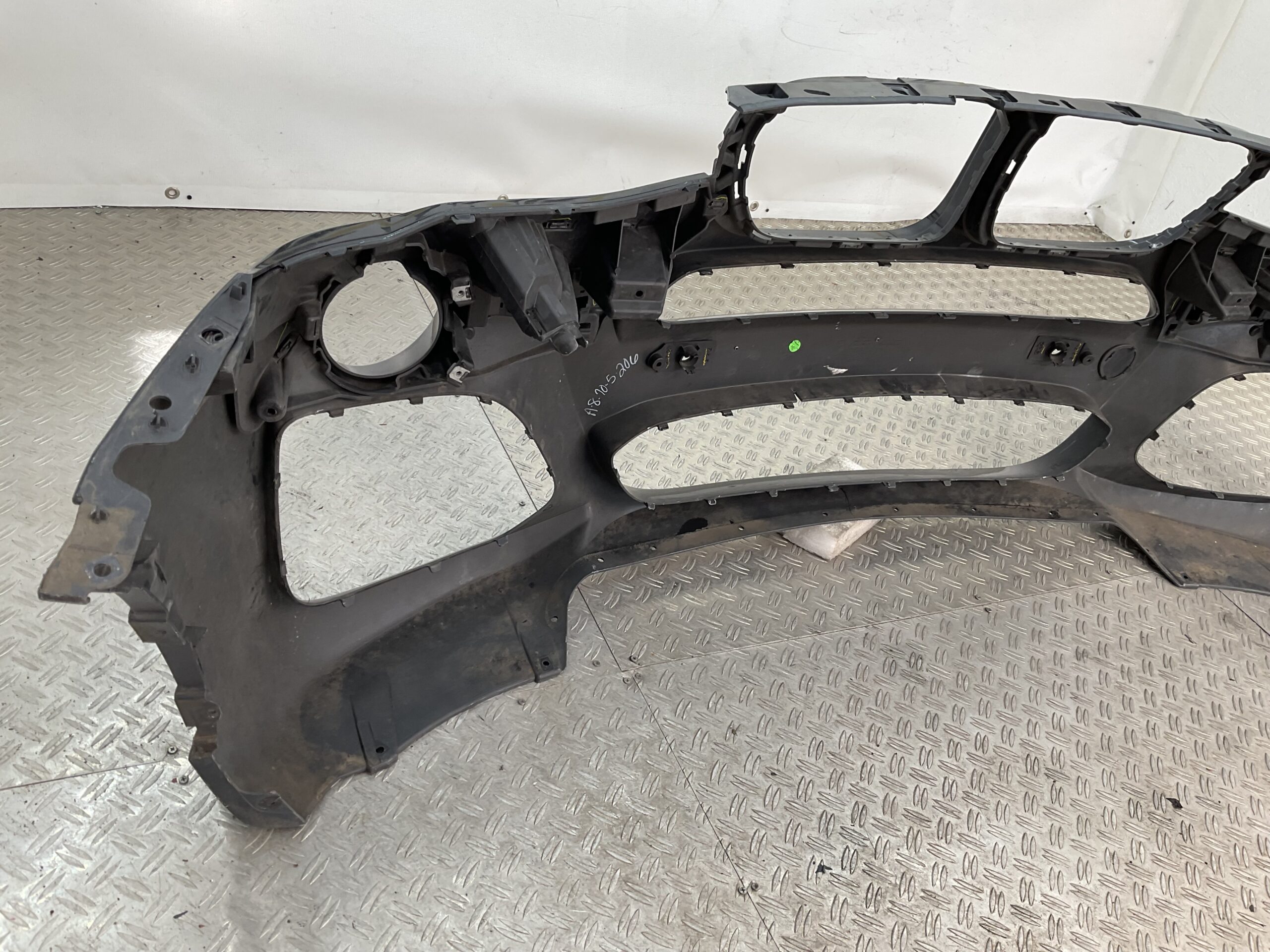 Bumper BMW X3 F25 2015 51118056874 1050341 Voorbumper K8-19385