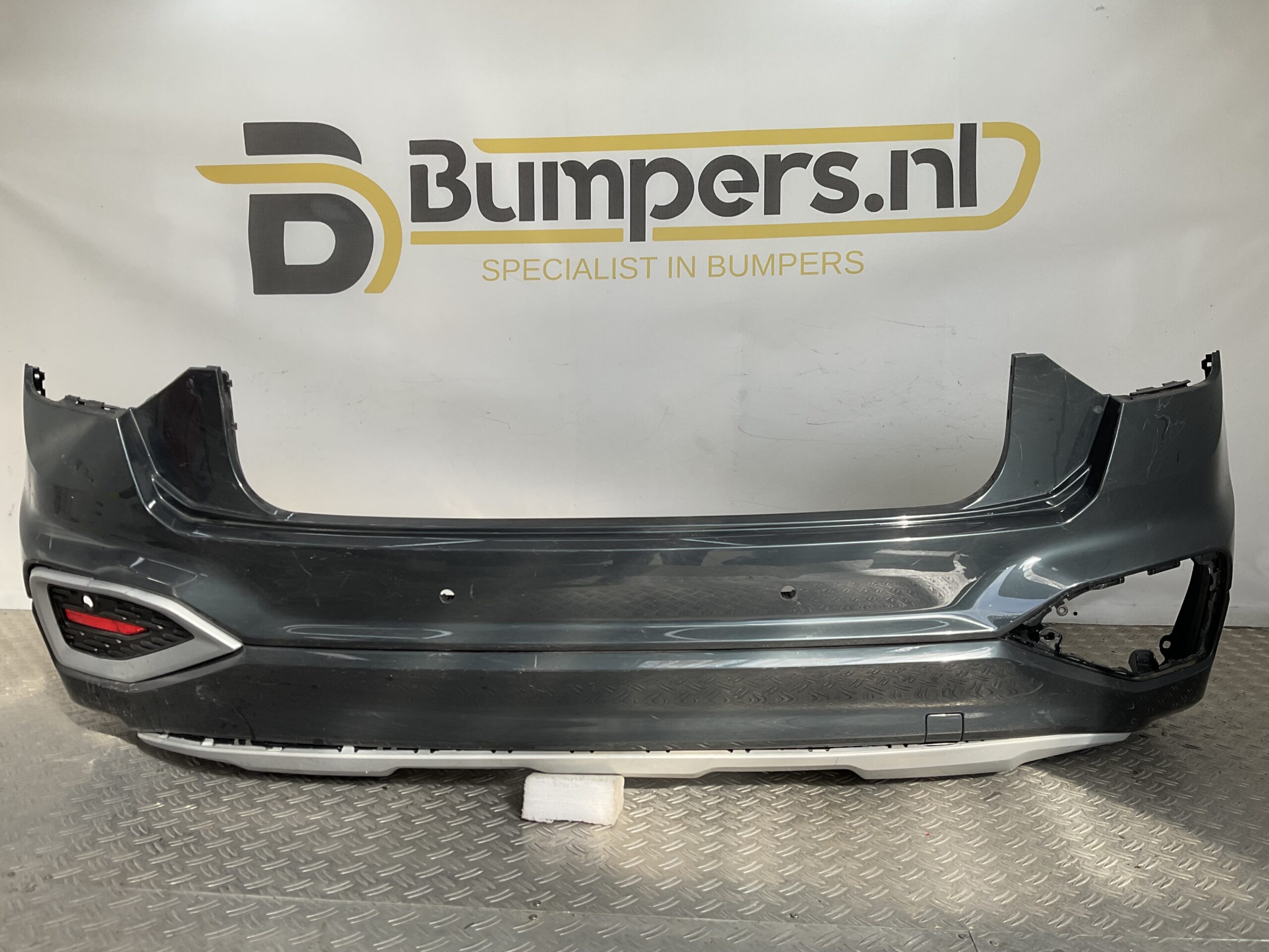Bumper Audi Q2 GA Sline S-Line 8IA807511C Achterbumper F1-19492