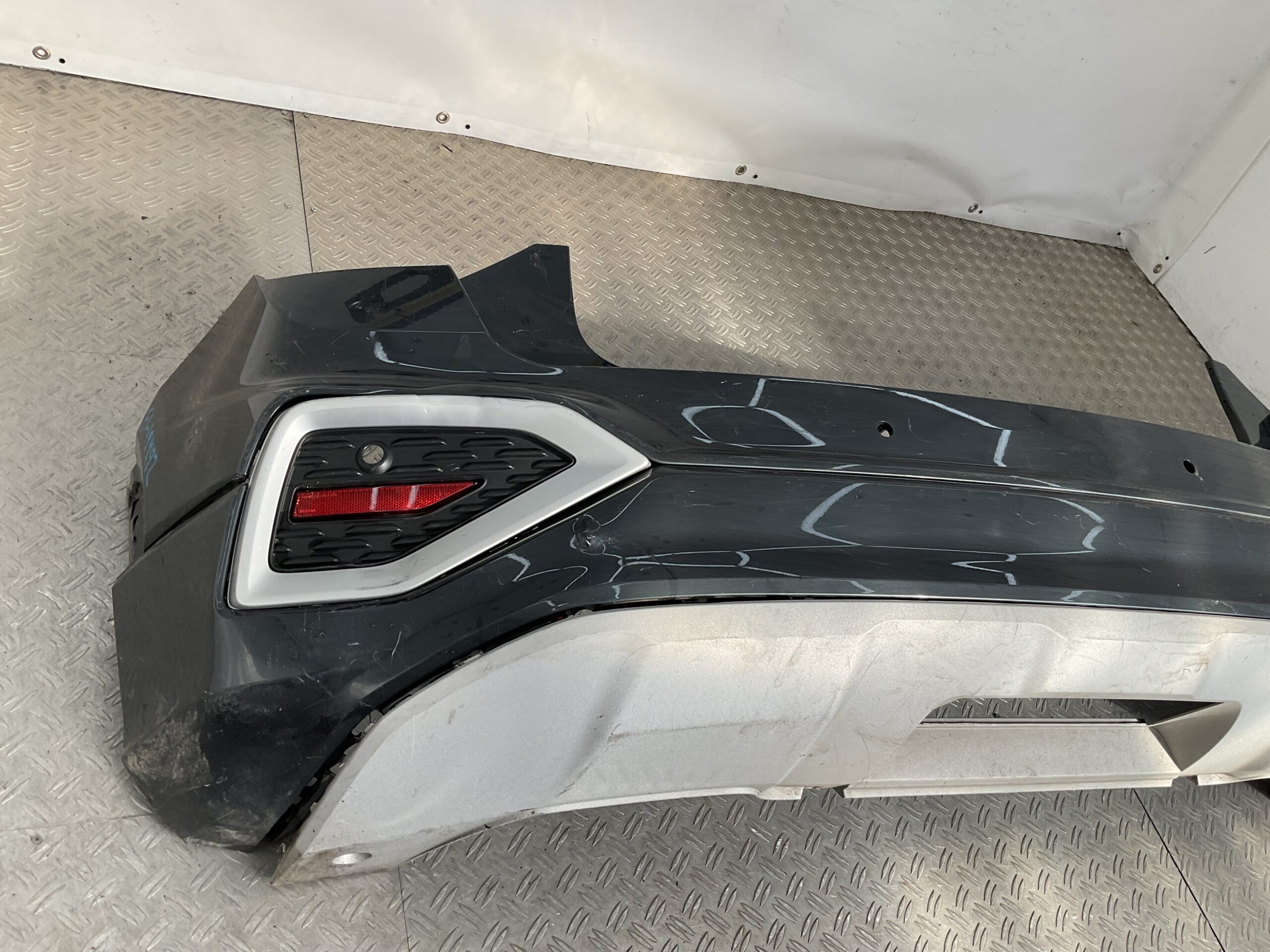 Bumper Audi Q2 GA Sline S-Line 8IA807511C Achterbumper F1-19492