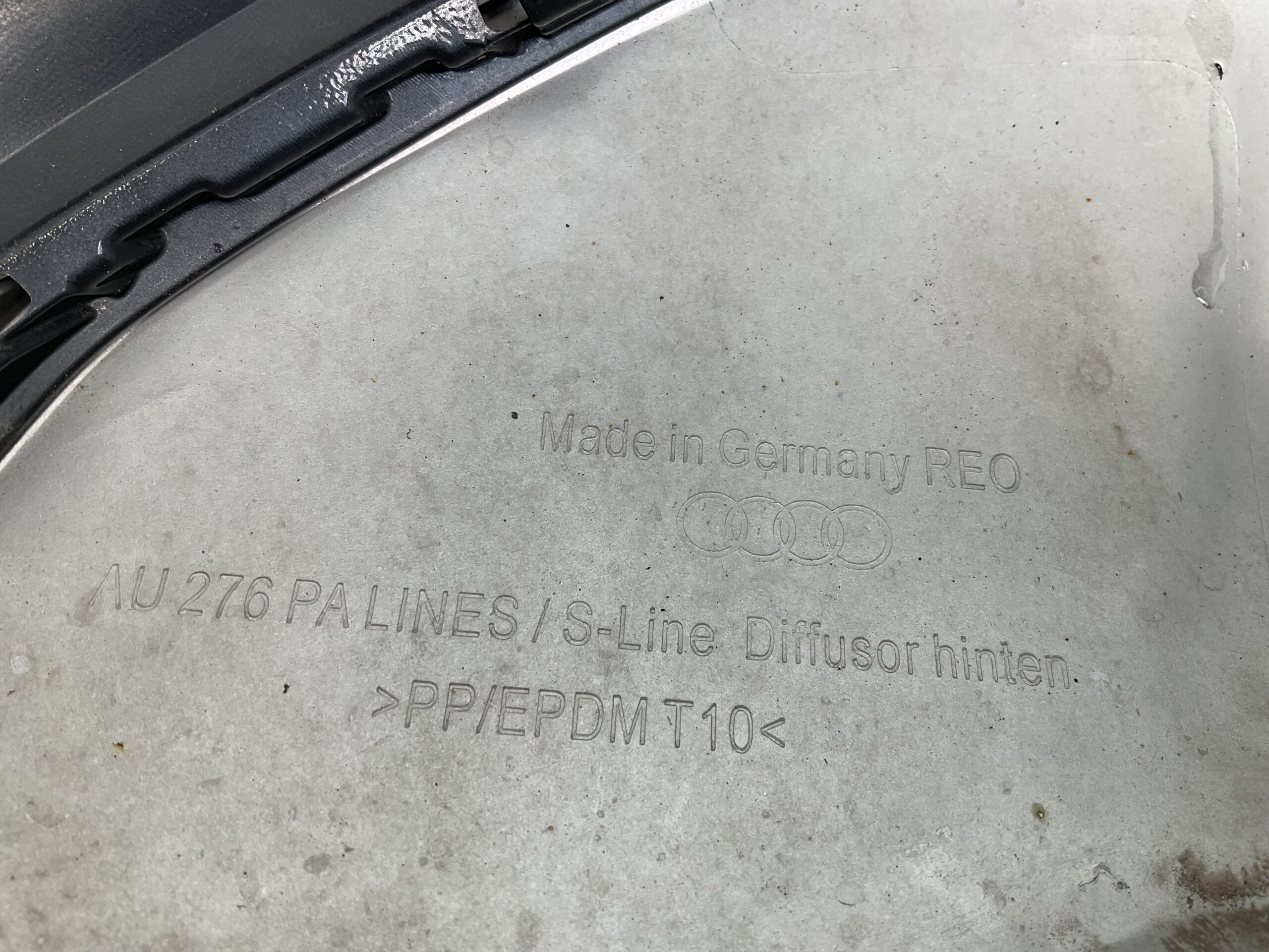 Bumper Audi Q2 GA Sline S-Line 8IA807511C Achterbumper F1-19492