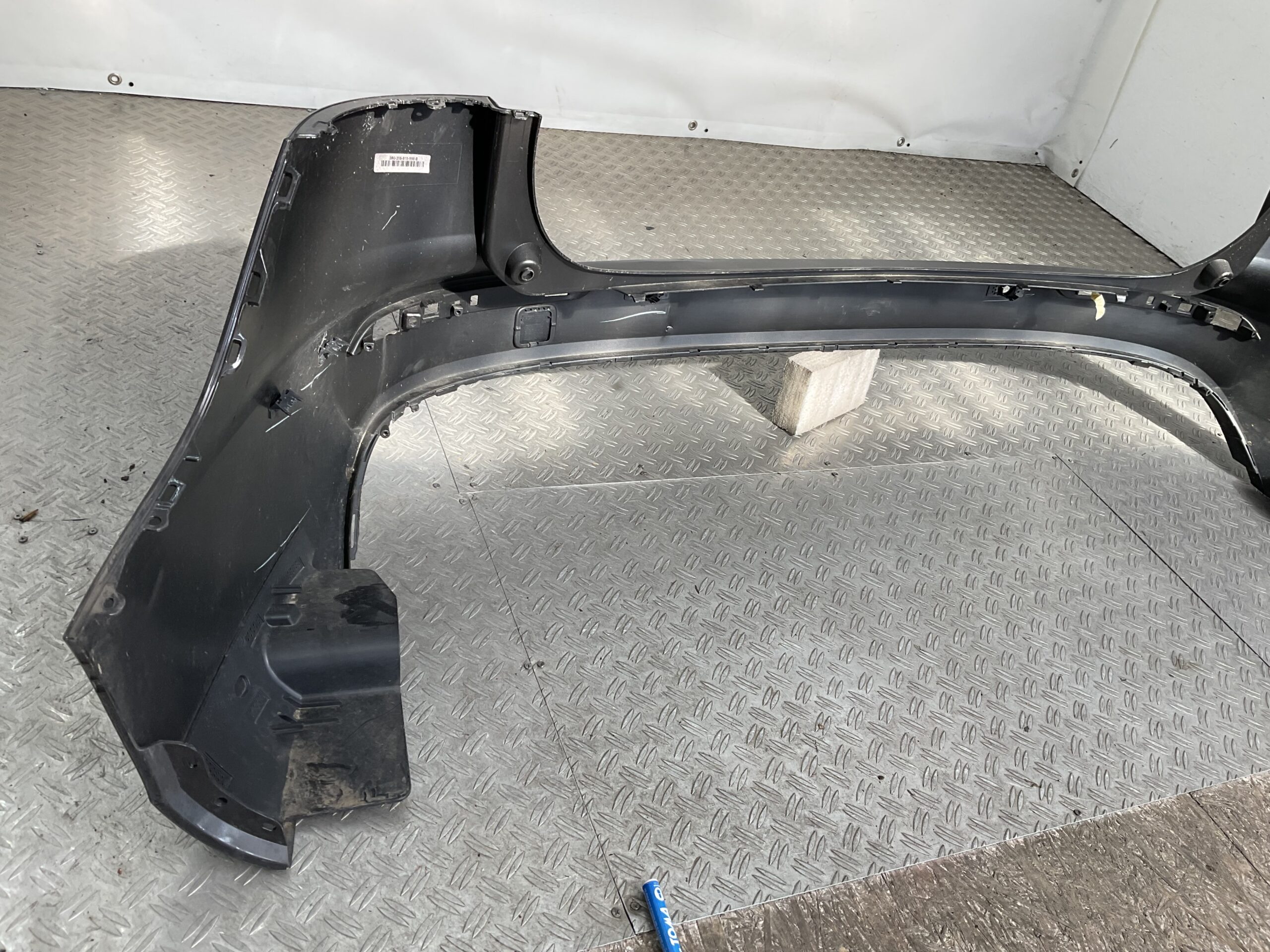 Bumper Volvo V60 II Rdesign R-Design 18-21 31688837 Achterbumper F1-19519