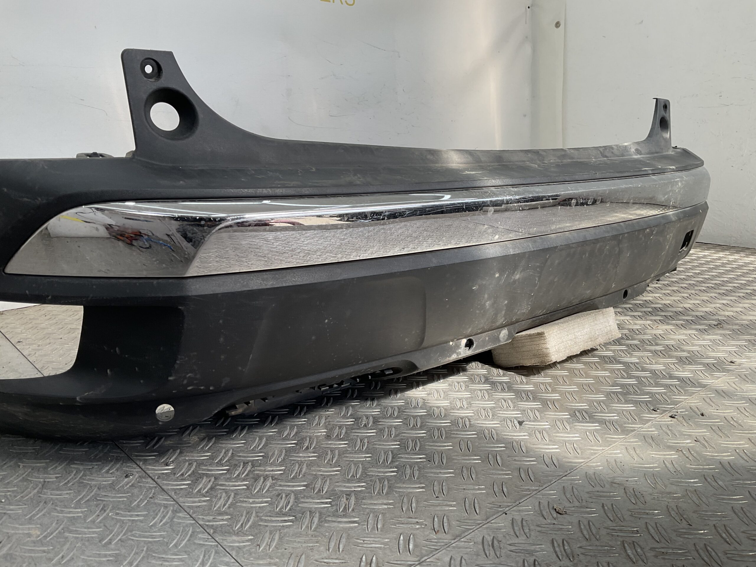 Bumper Peugeot 3008 16-21 9811865077 Achterbumper F1-19529