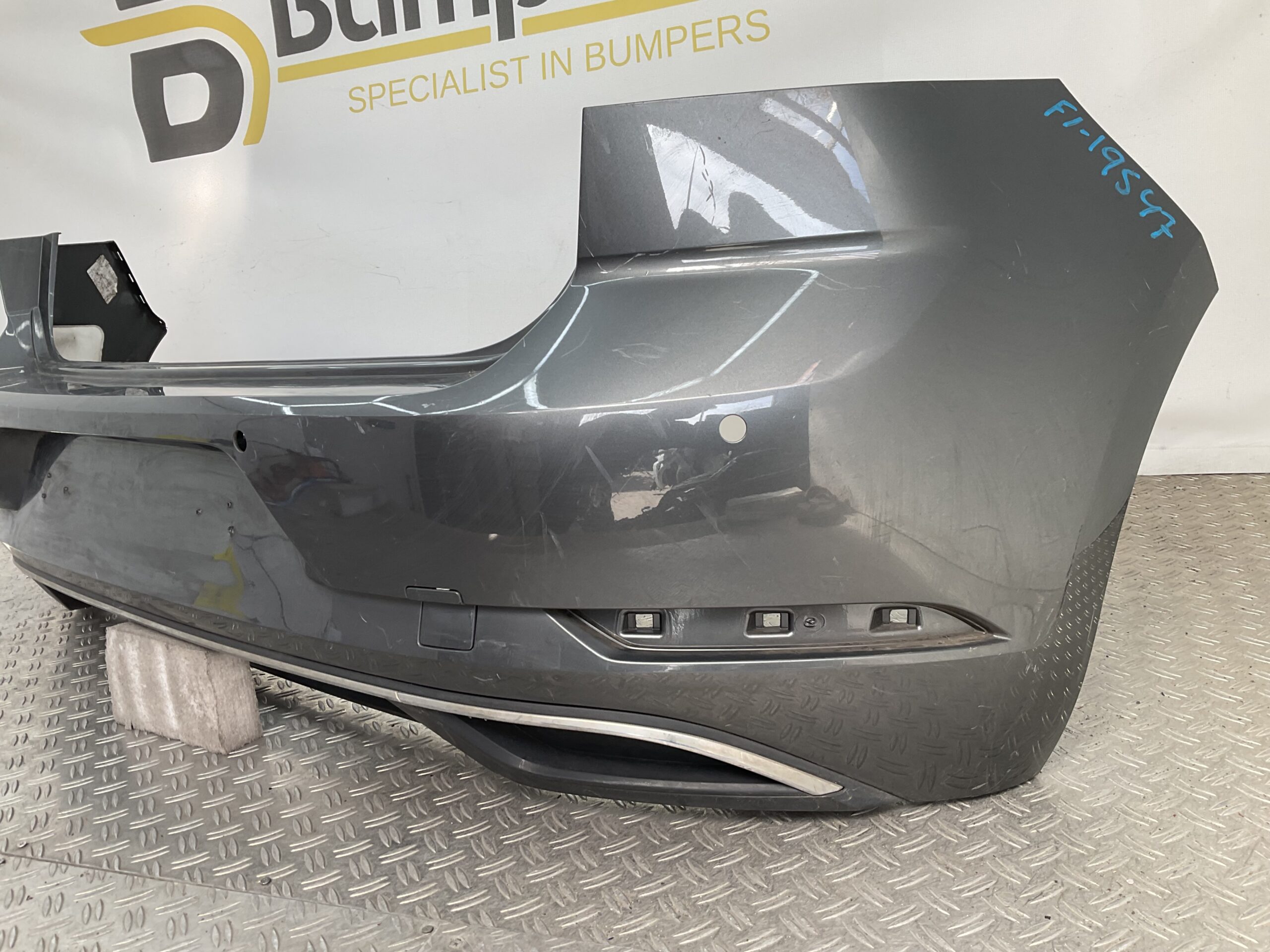 Bumper Volkswagen VW Golf 7 13-20 5G6807421BK Achterbumper F1-19547