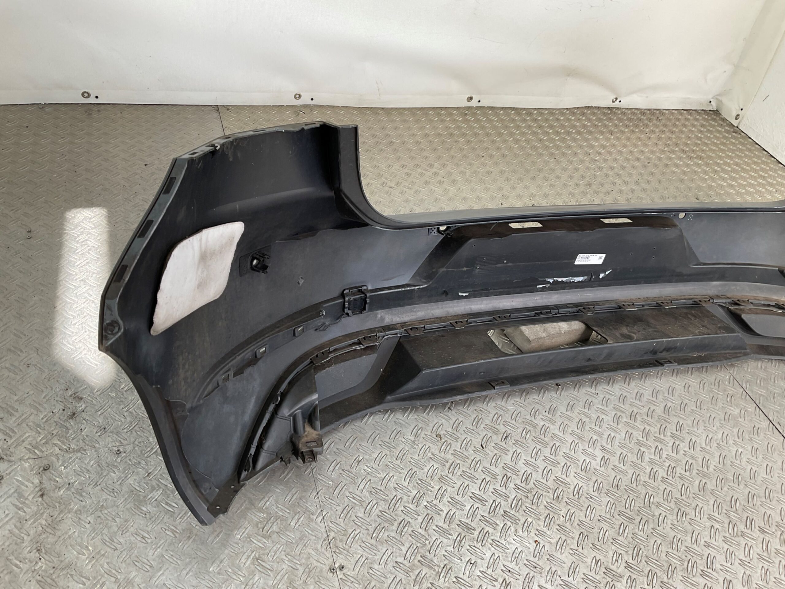 Bumper Volkswagen VW Golf 7 13-20 5G6807421BK Achterbumper F1-19547