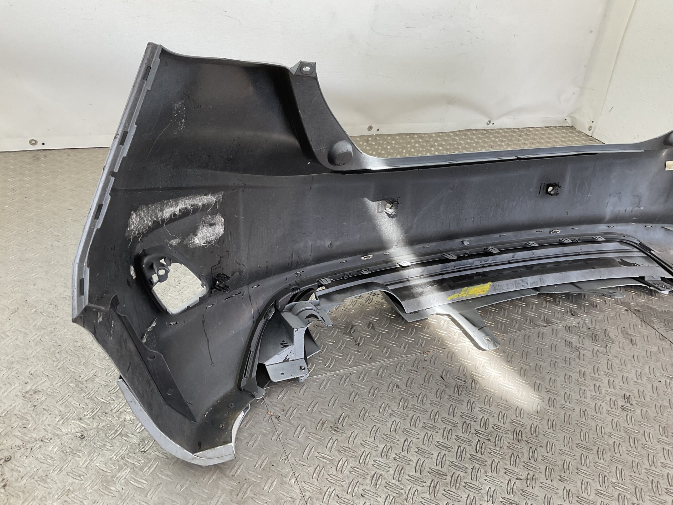 Bumper Ford Fiesta MK8 STLINE ST LINE 2017-2022 H1BJ-17B891B Achterbumper F2-19577