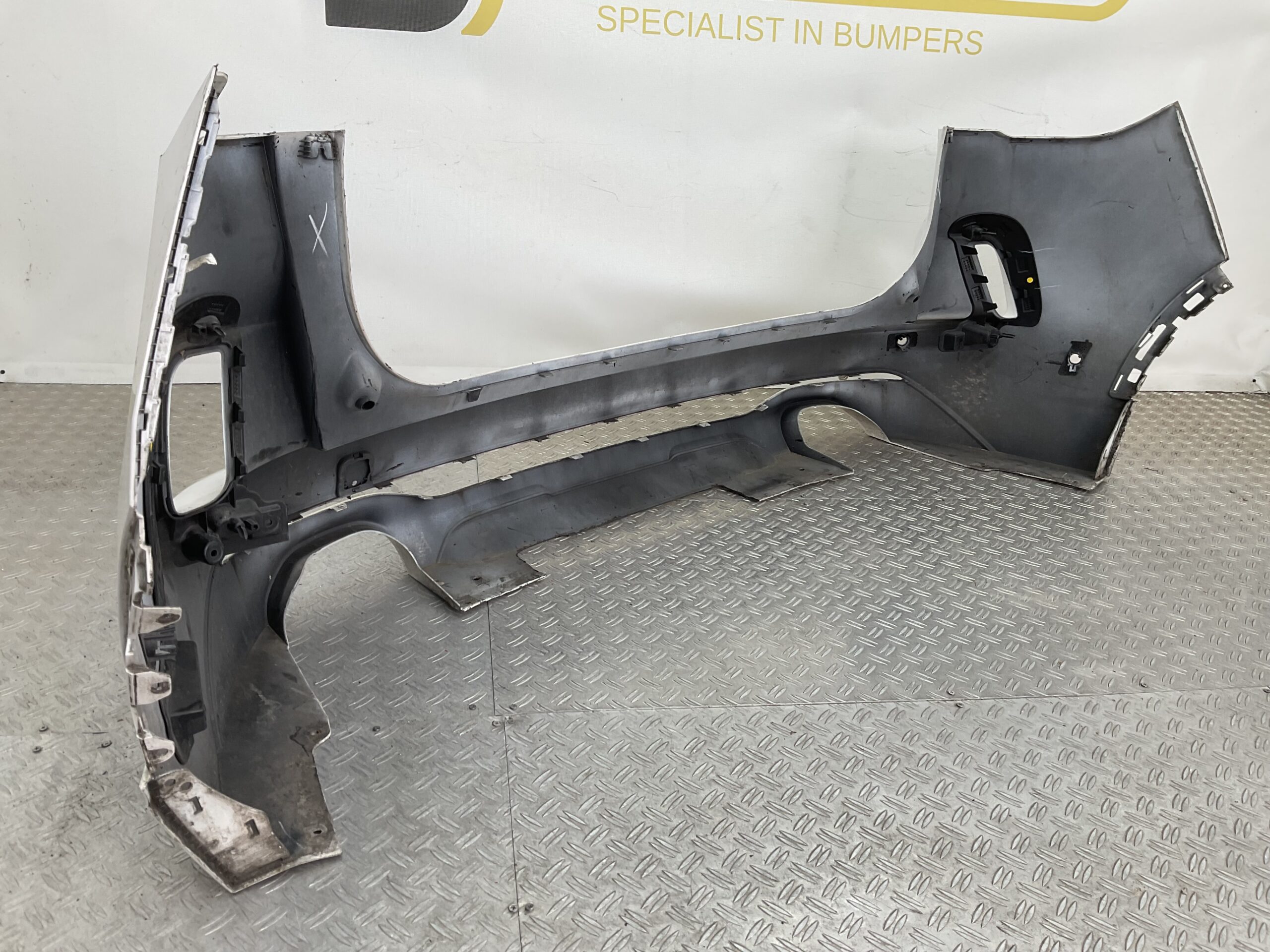 Bumper Ford Kuga MK3 III ST-Line 19- LV4B-17A8948B Achterbumper F1-19631