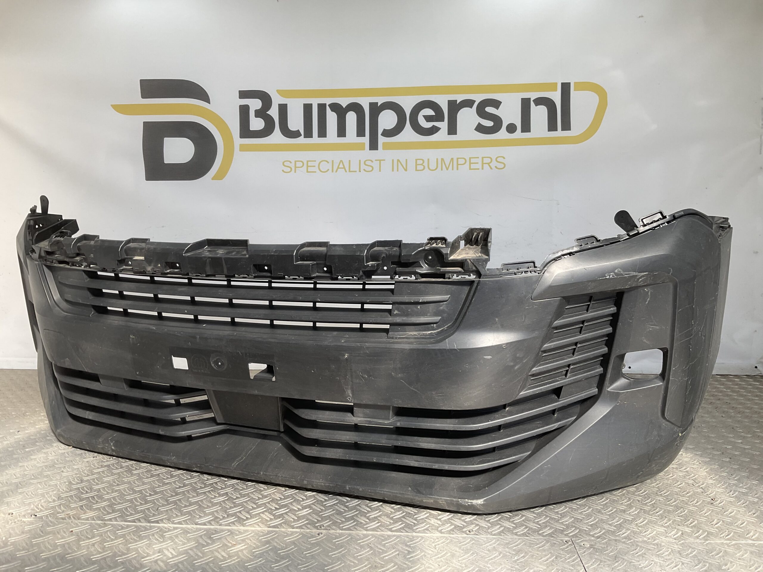 Bumper Peugeot Expert Facelift 24- 9849394280 Voorbumper J1-19684