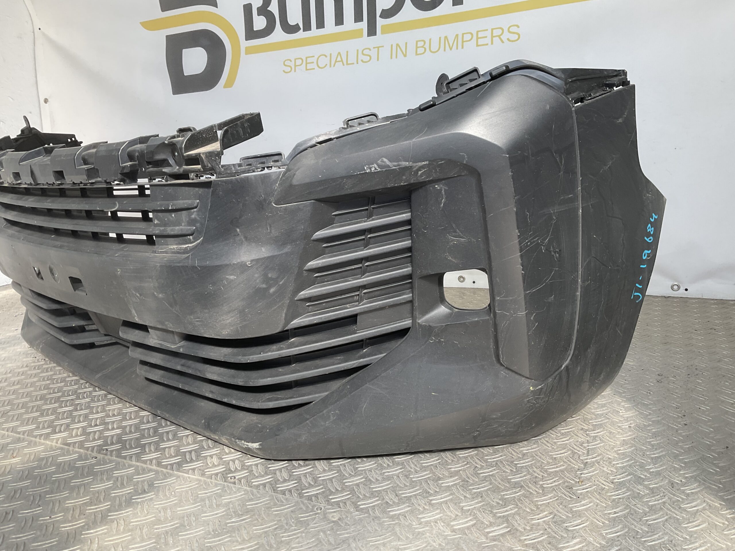 Bumper Peugeot Expert Facelift 24- 9849394280 Voorbumper J1-19684