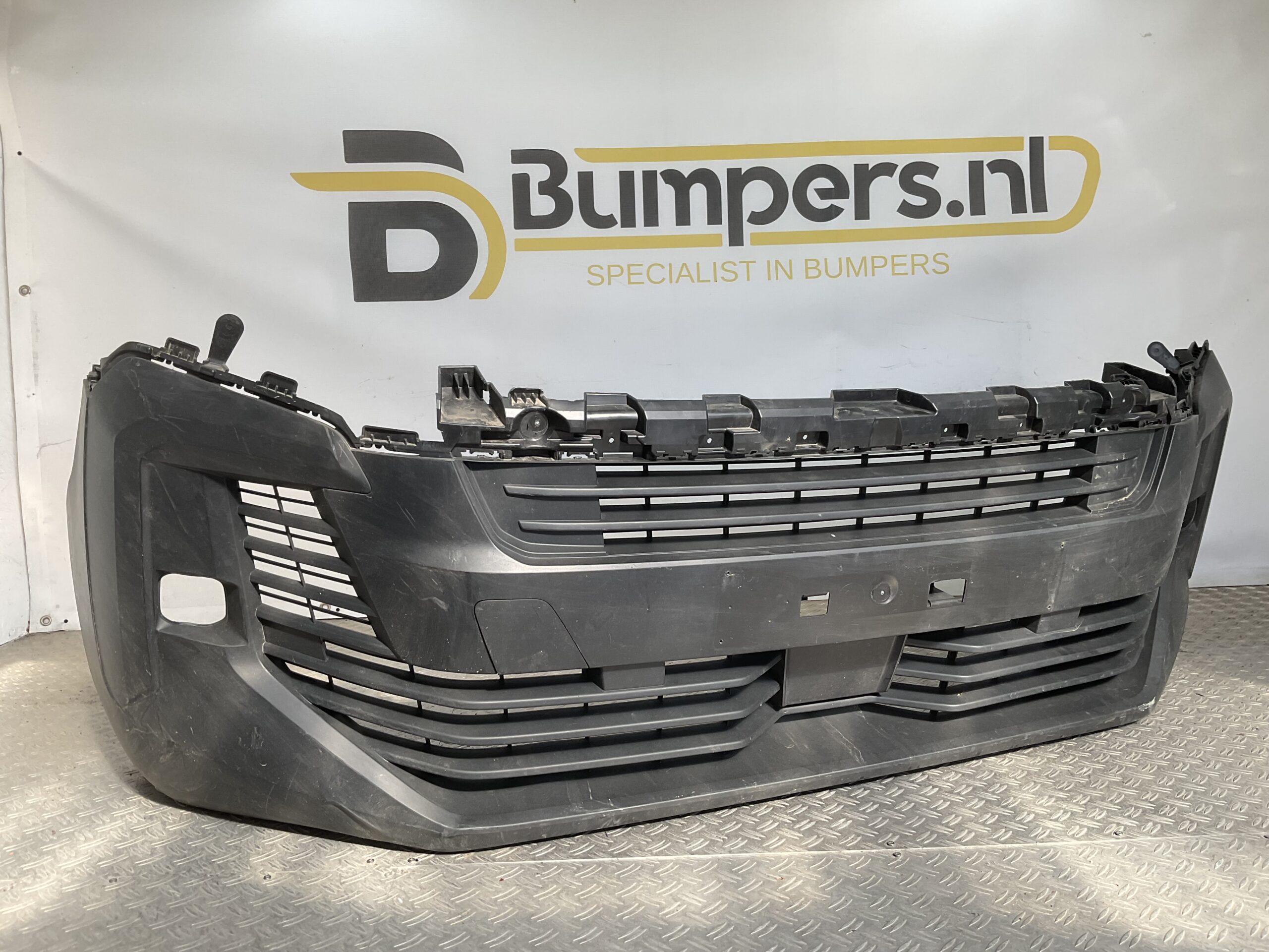 Bumper Peugeot Expert Facelift 24- 9849394280 Voorbumper J1-19684