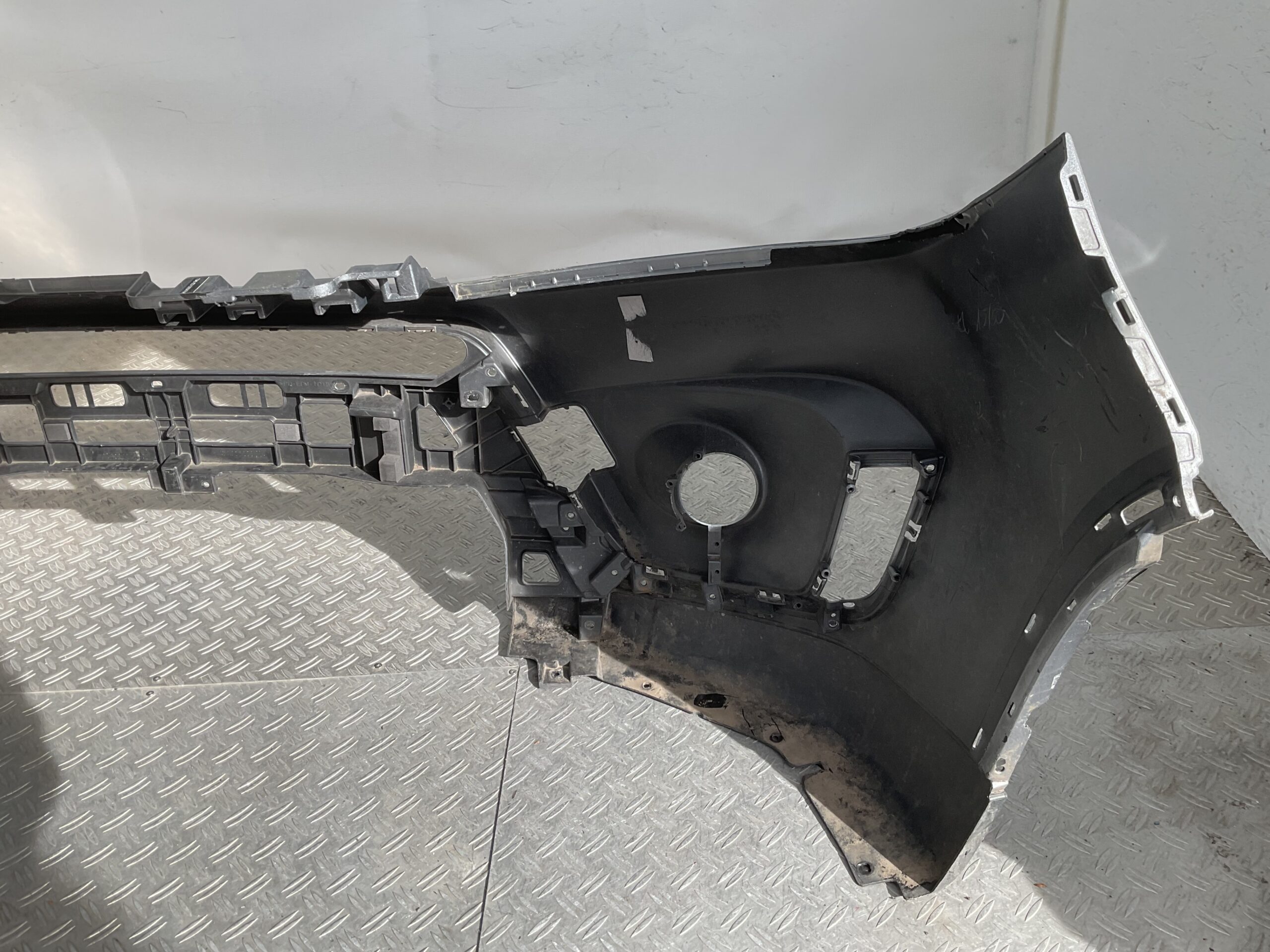 Bumper Suzuki Vitara Facelift 71711-86R Voorbumper E5-19704